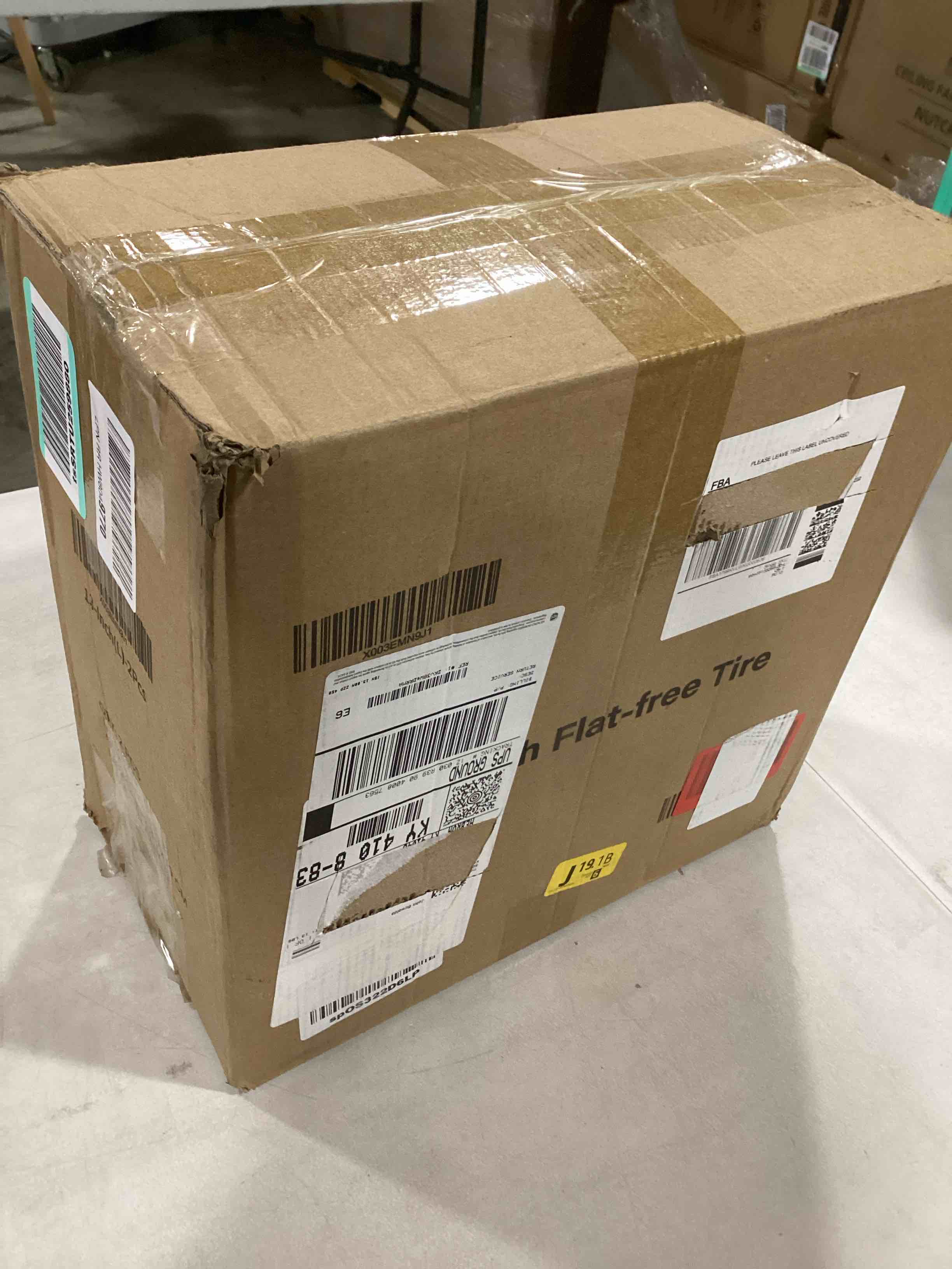 https://s3.amazonaws.com/lotting-images-prod/bidfta/RED6075253_1717434550826.jpeg
