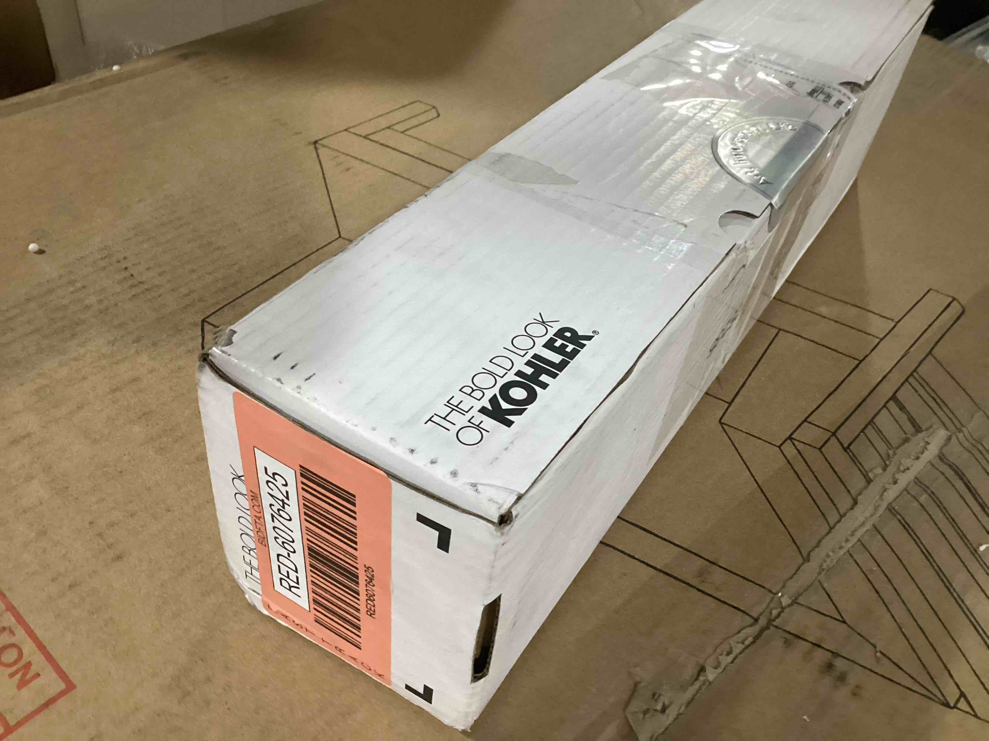https://s3.amazonaws.com/lotting-images-prod/bidfta/RED6076425_1713970127896.jpeg
