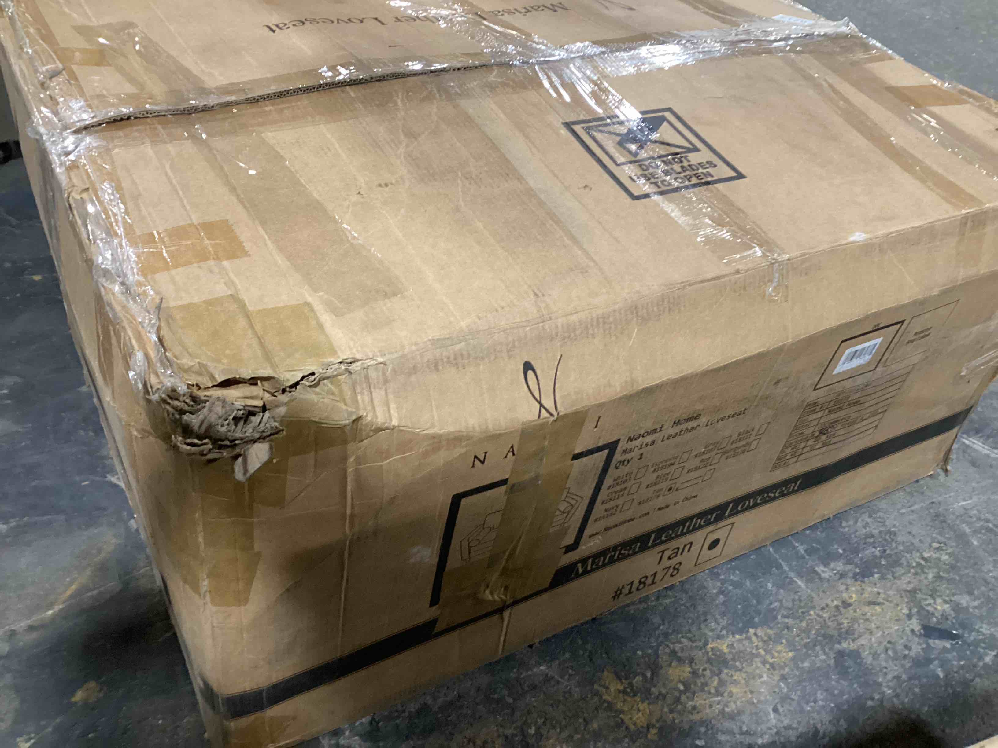 https://s3.amazonaws.com/lotting-images-prod/bidfta/RED6076565_1714066015135.jpeg