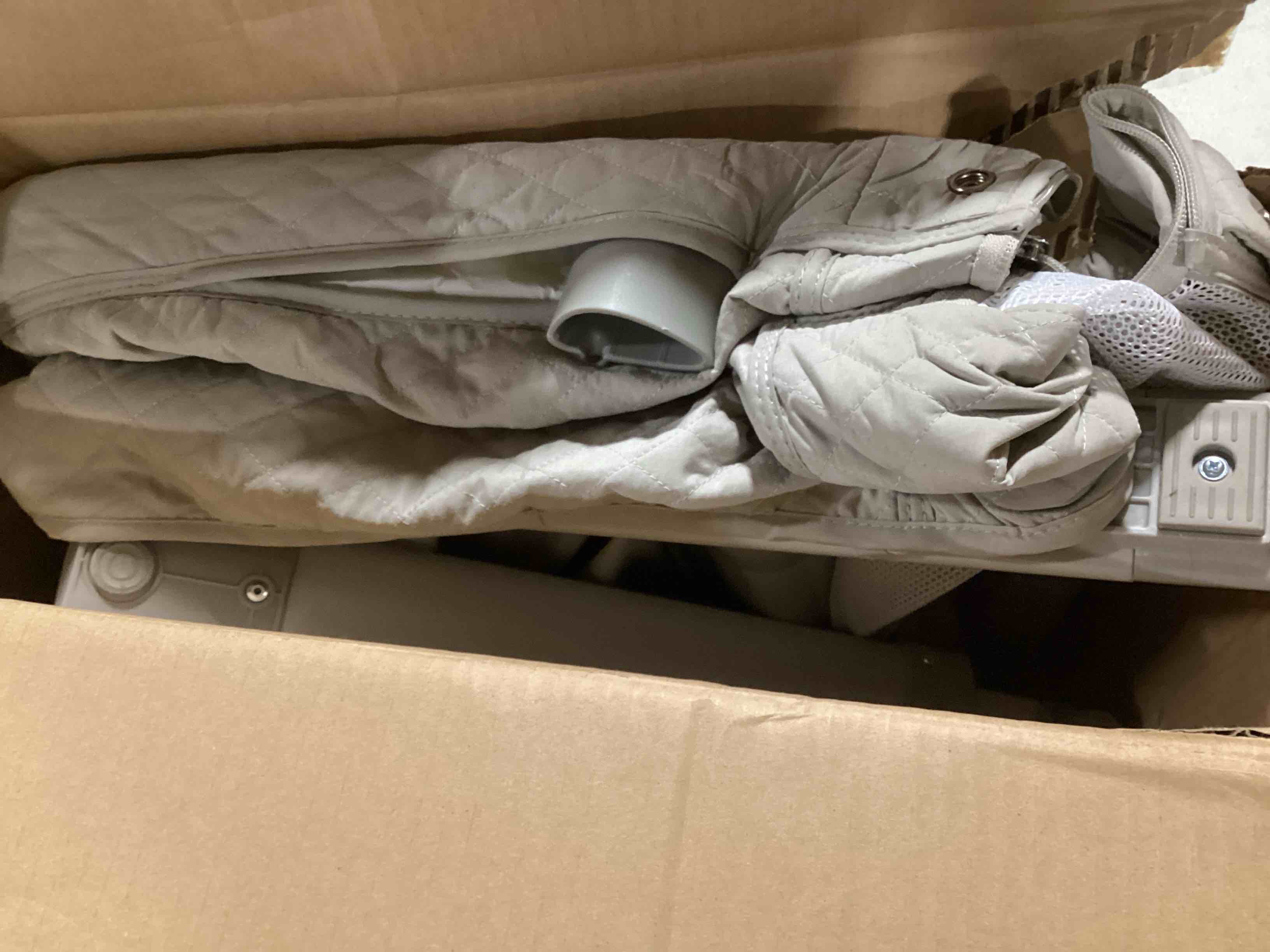 https://s3.amazonaws.com/lotting-images-prod/bidfta/RED6076670_1714144817342.jpeg