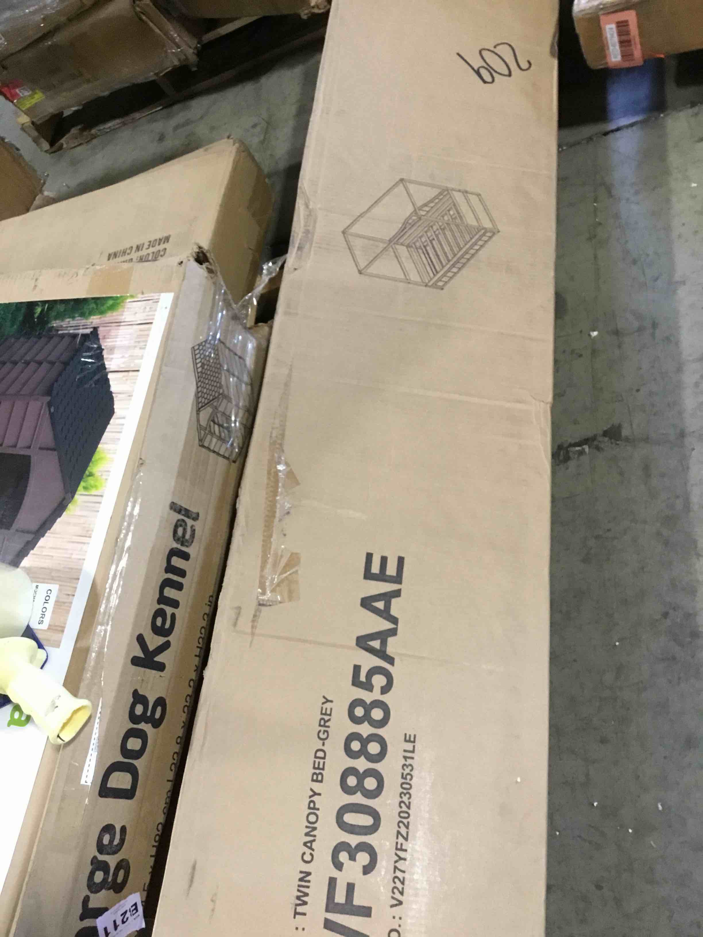https://s3.amazonaws.com/lotting-images-prod/bidfta/RED6078428_1713285331713.jpeg