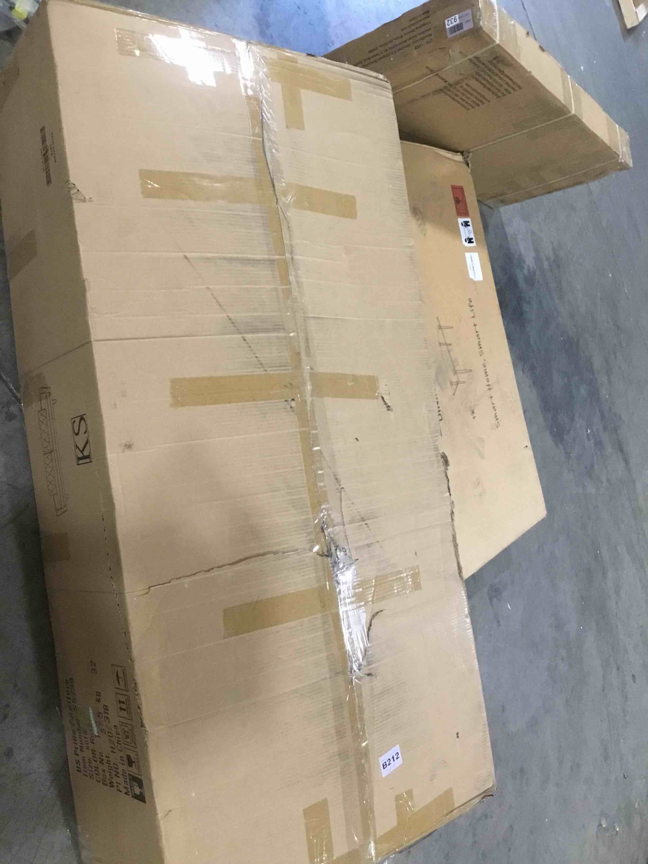 https://s3.amazonaws.com/lotting-images-prod/bidfta/RED6079937_1713812449233.jpeg