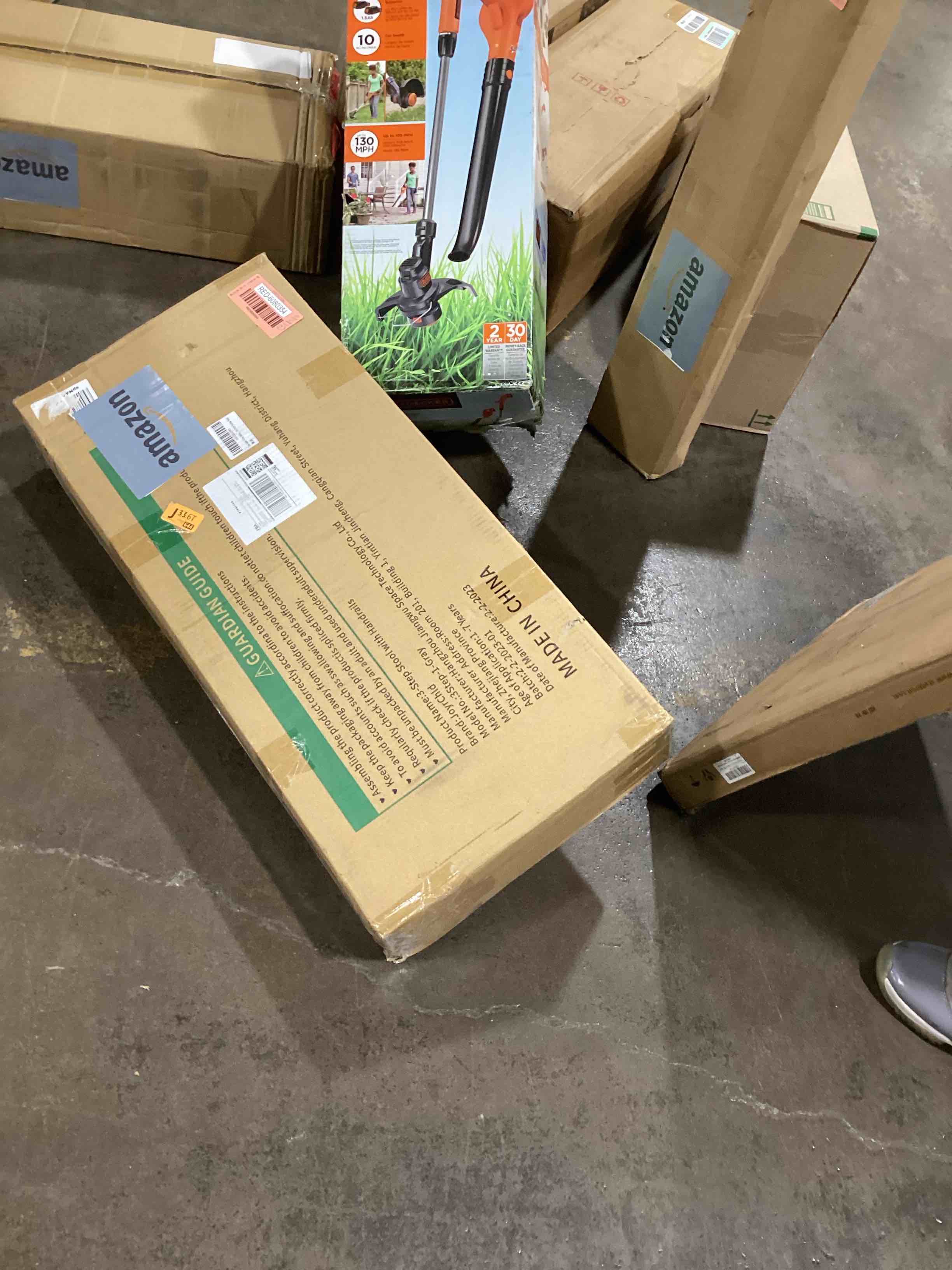 https://s3.amazonaws.com/lotting-images-prod/bidfta/RED6080353_1718115841361.jpeg