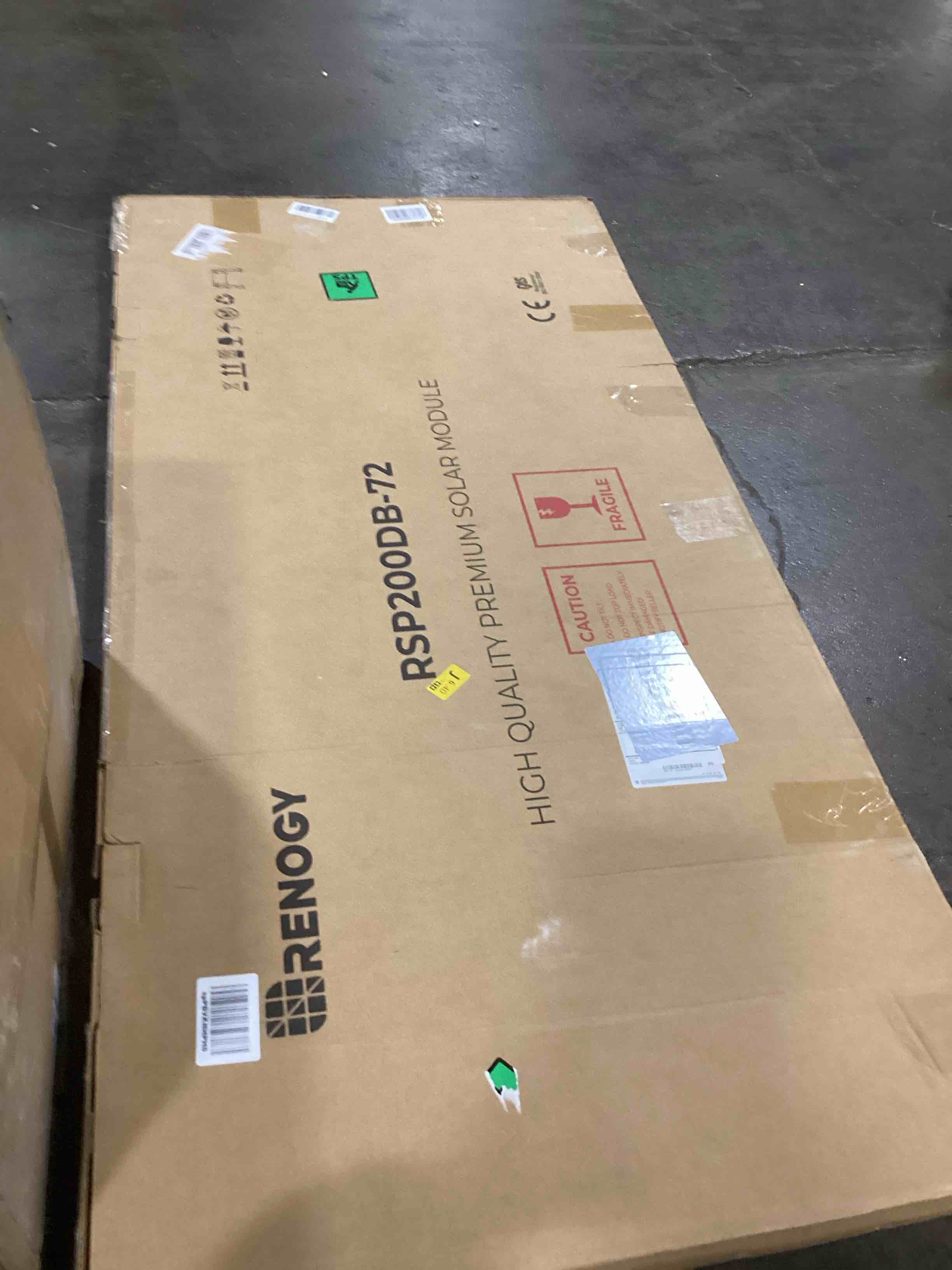 https://s3.amazonaws.com/lotting-images-prod/bidfta/RED6081344_1718651541997.jpeg