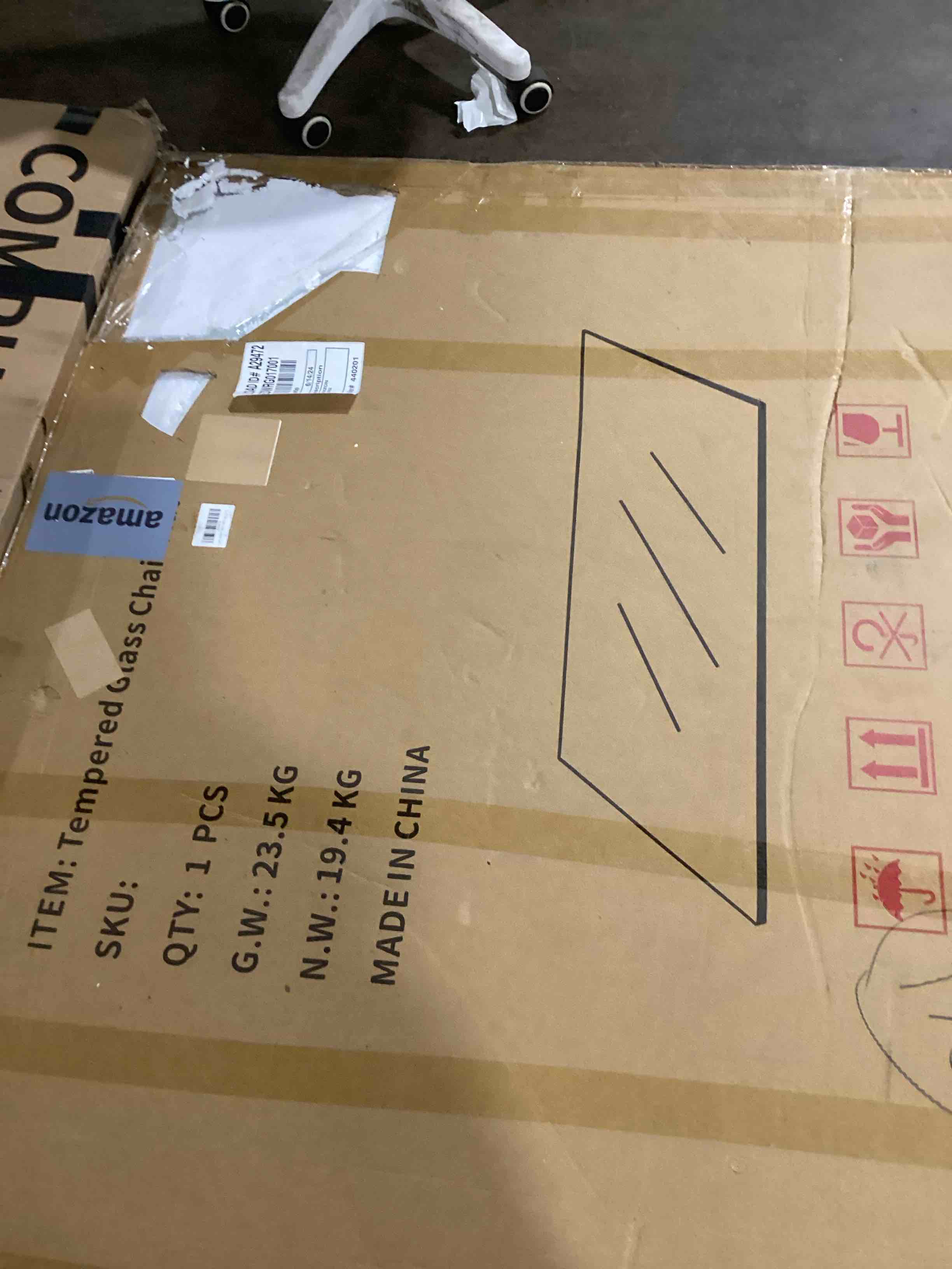 https://s3.amazonaws.com/lotting-images-prod/bidfta/RED6081375_1718717857795.jpeg