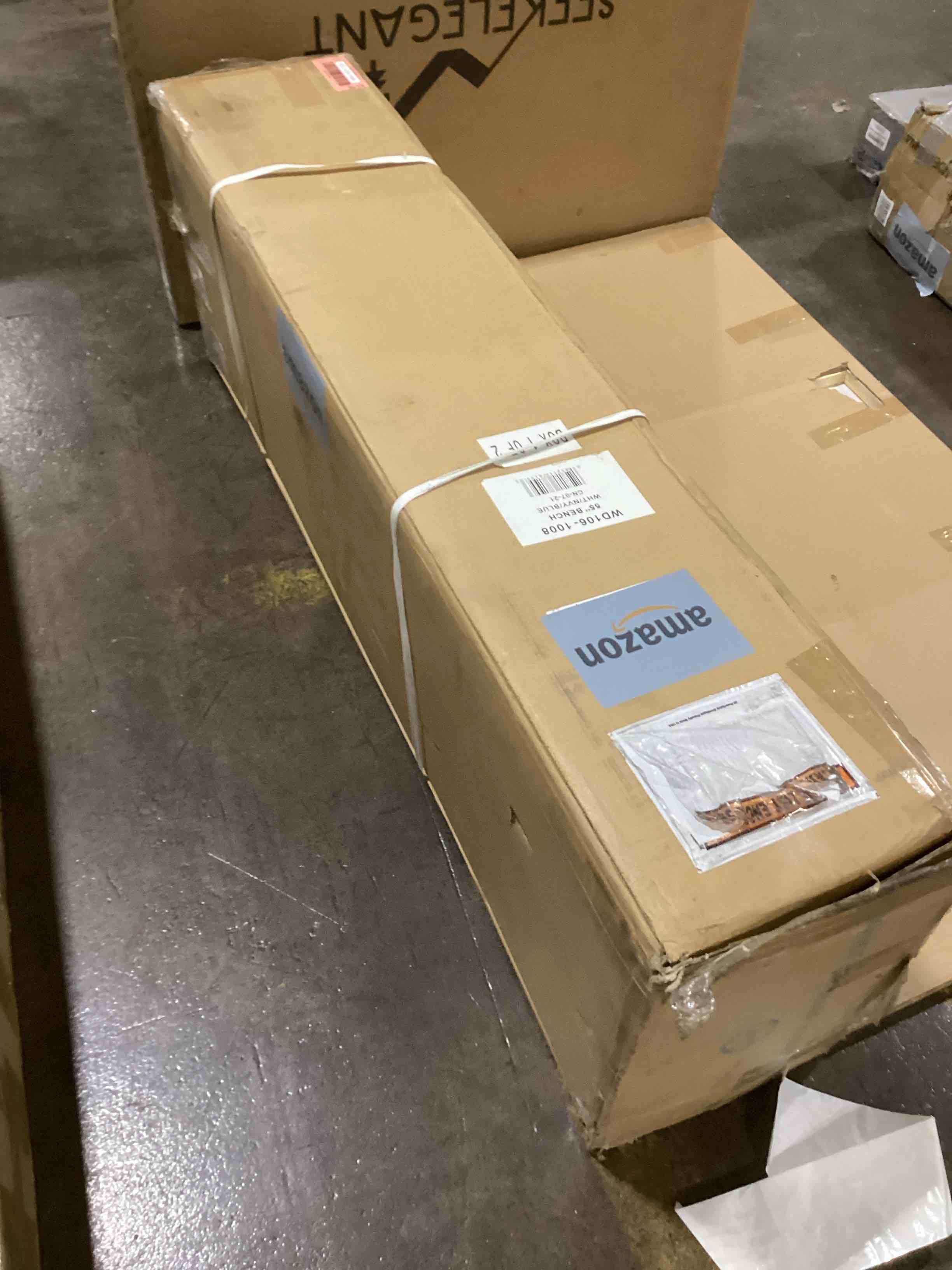 https://s3.amazonaws.com/lotting-images-prod/bidfta/RED6081668_1718399886602.jpeg