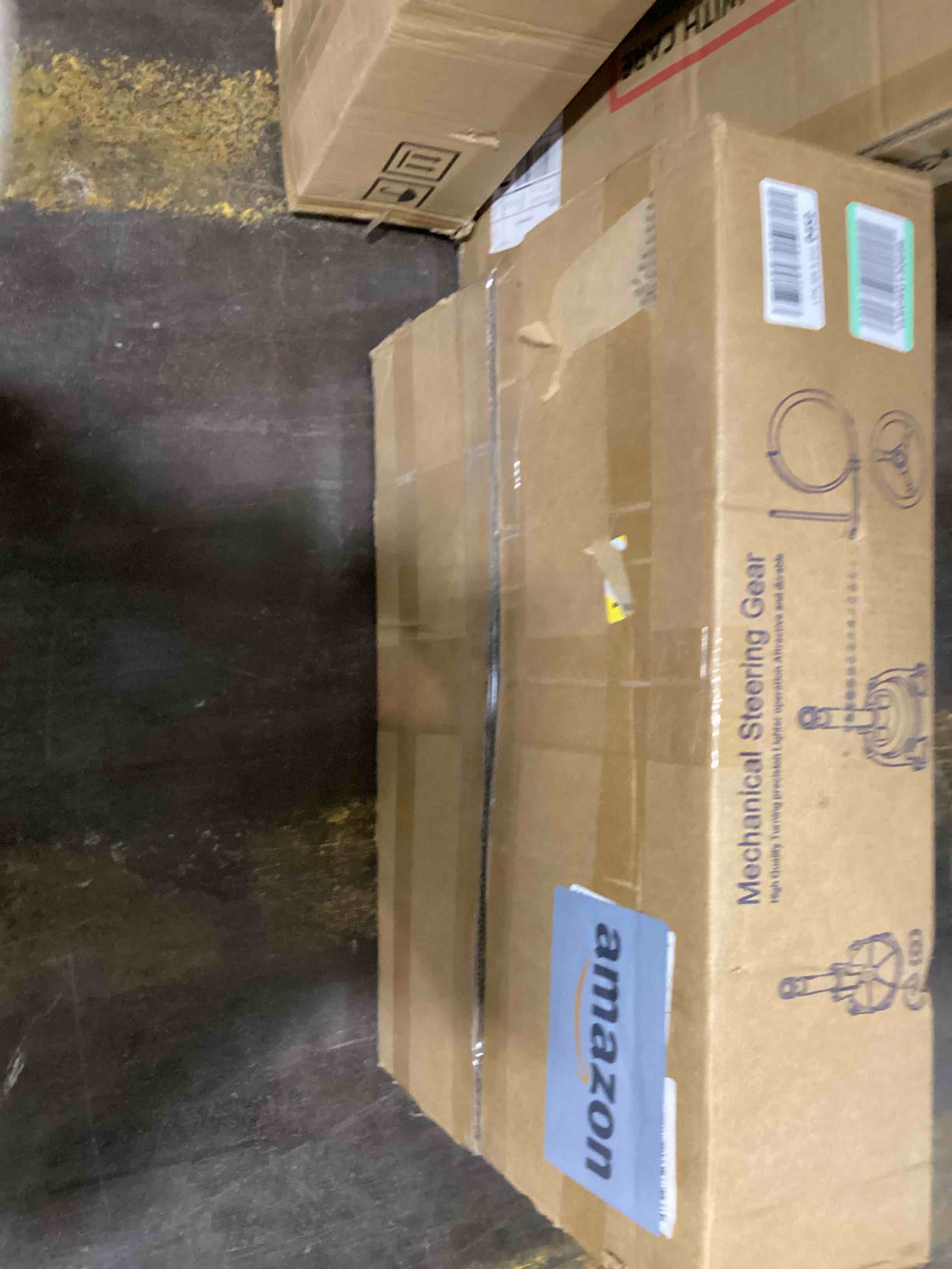 https://s3.amazonaws.com/lotting-images-prod/bidfta/RED6081901_1718725550167.jpeg