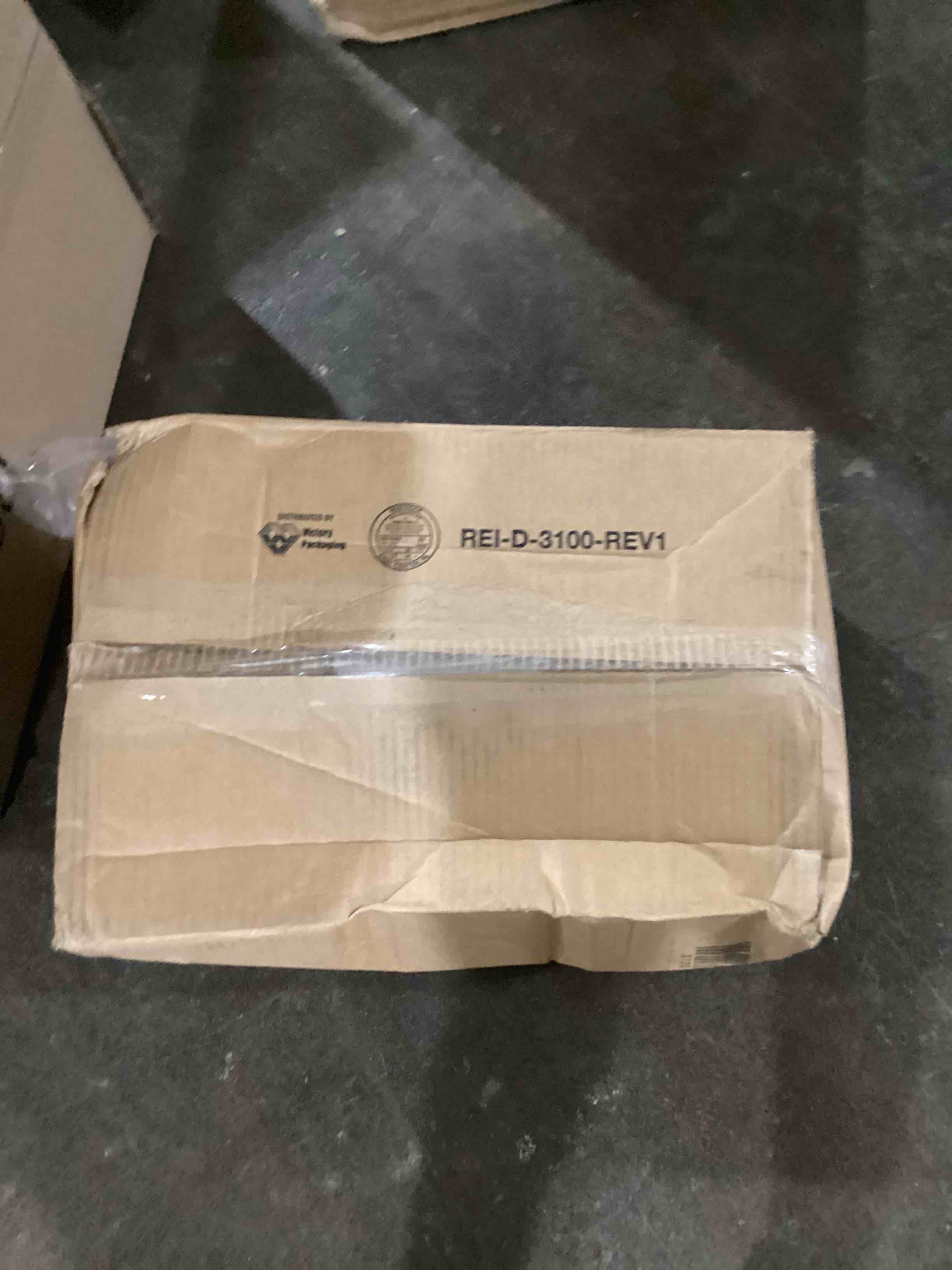 https://s3.amazonaws.com/lotting-images-prod/bidfta/RED6081994_1718730798337.jpeg