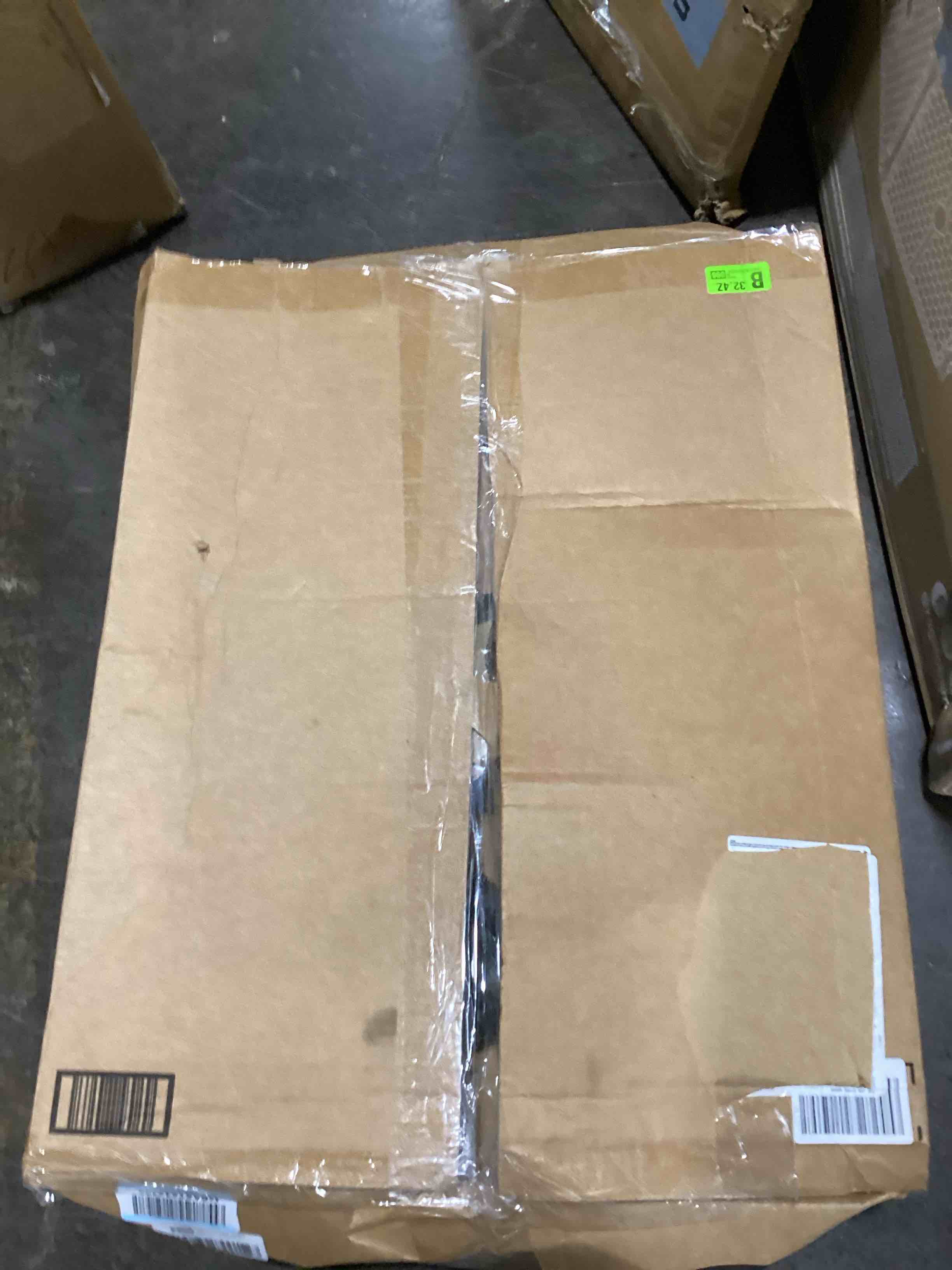 https://s3.amazonaws.com/lotting-images-prod/bidfta/RED6083062_1720467061888.jpeg