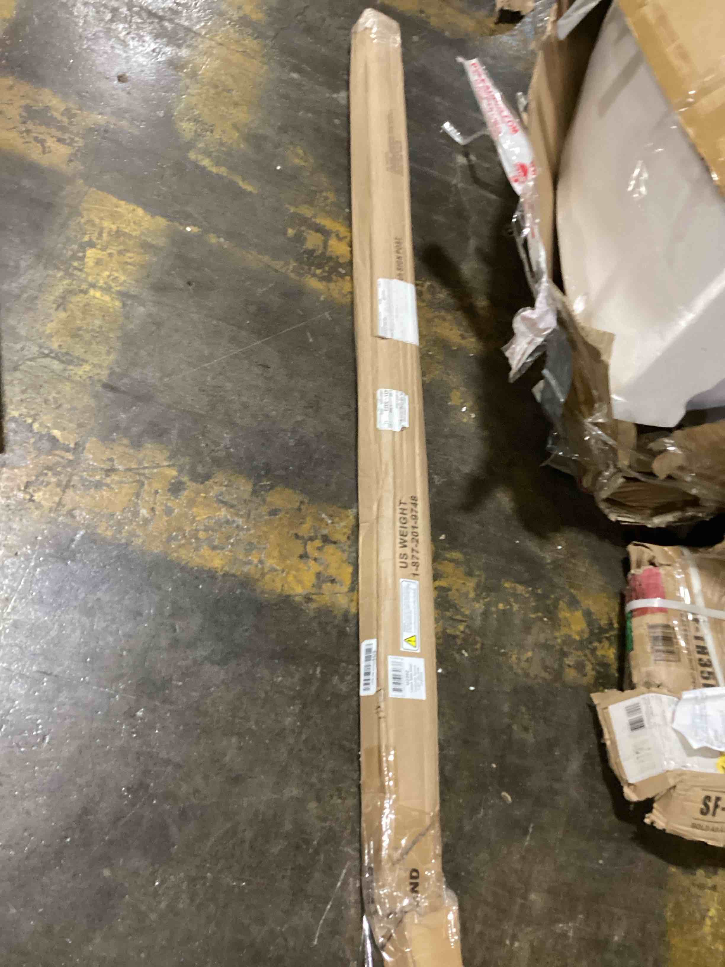 https://s3.amazonaws.com/lotting-images-prod/bidfta/RED6084526_1723052687133.jpeg