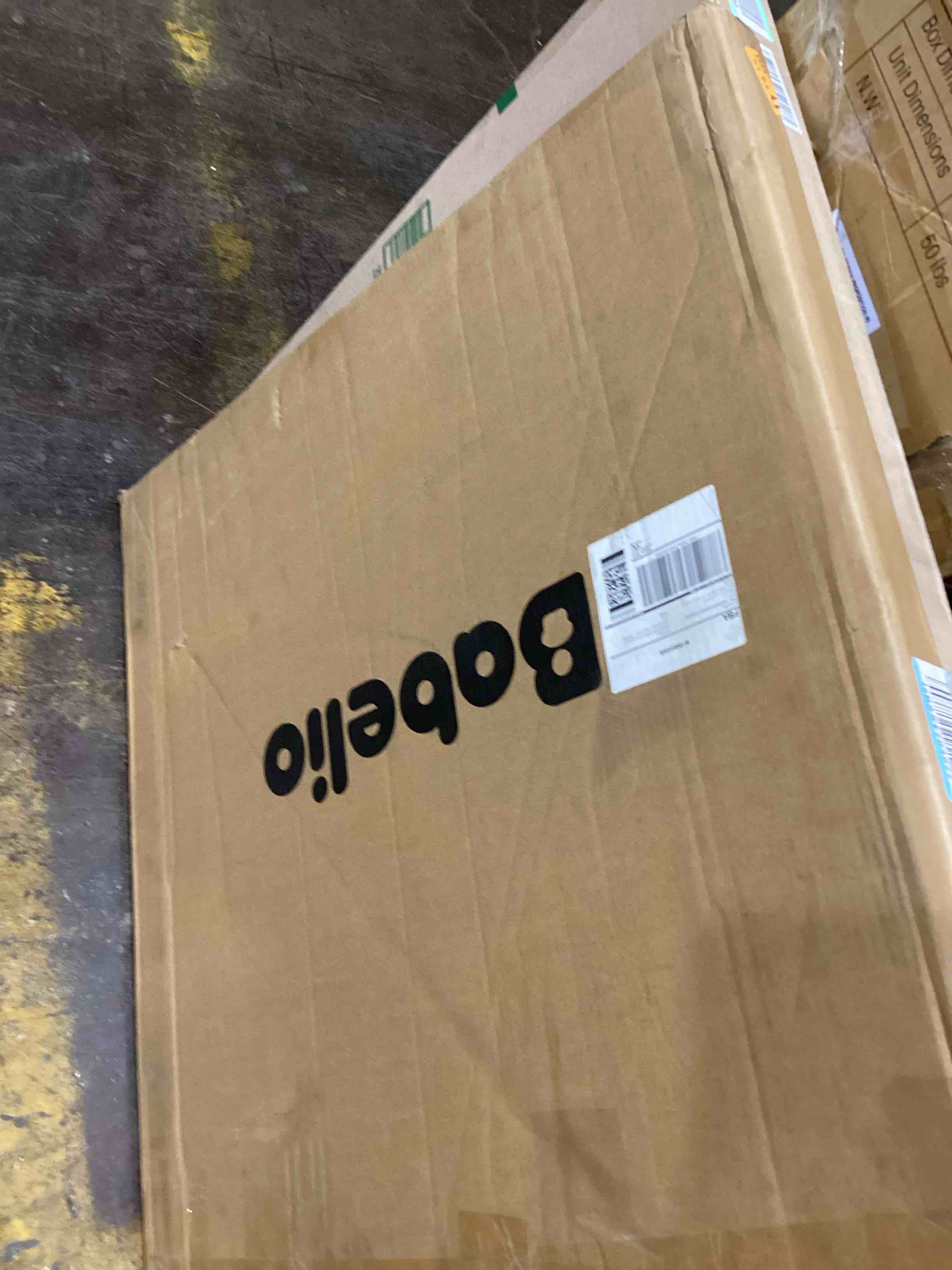 https://s3.amazonaws.com/lotting-images-prod/bidfta/RED6086017_1723209224944.jpeg