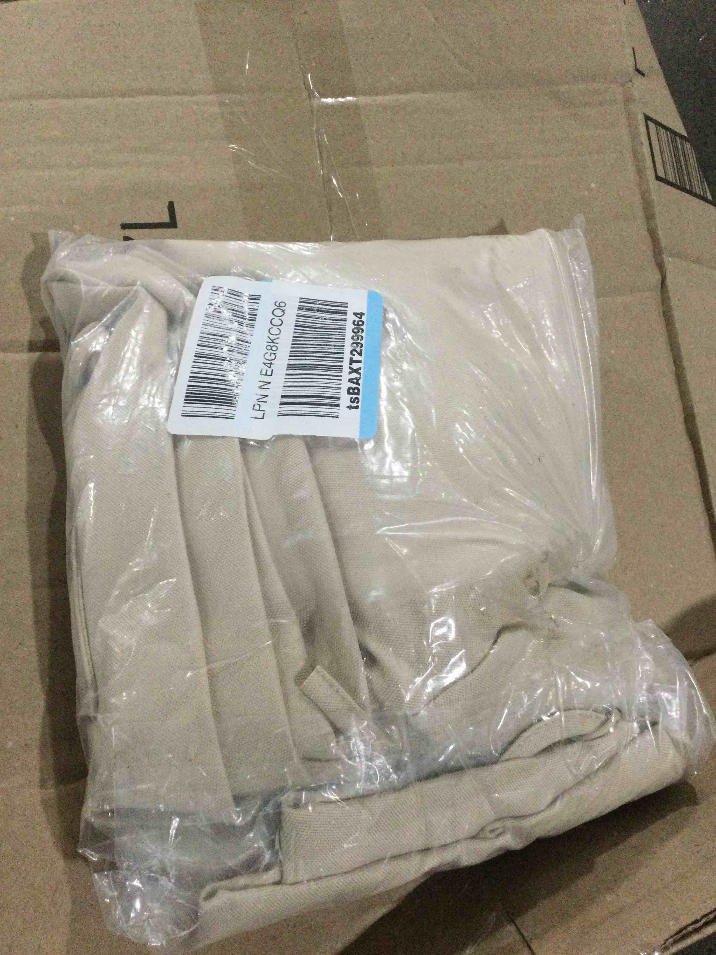 https://s3.amazonaws.com/lotting-images-prod/bidfta/RED6088611_1721315503502.jpeg