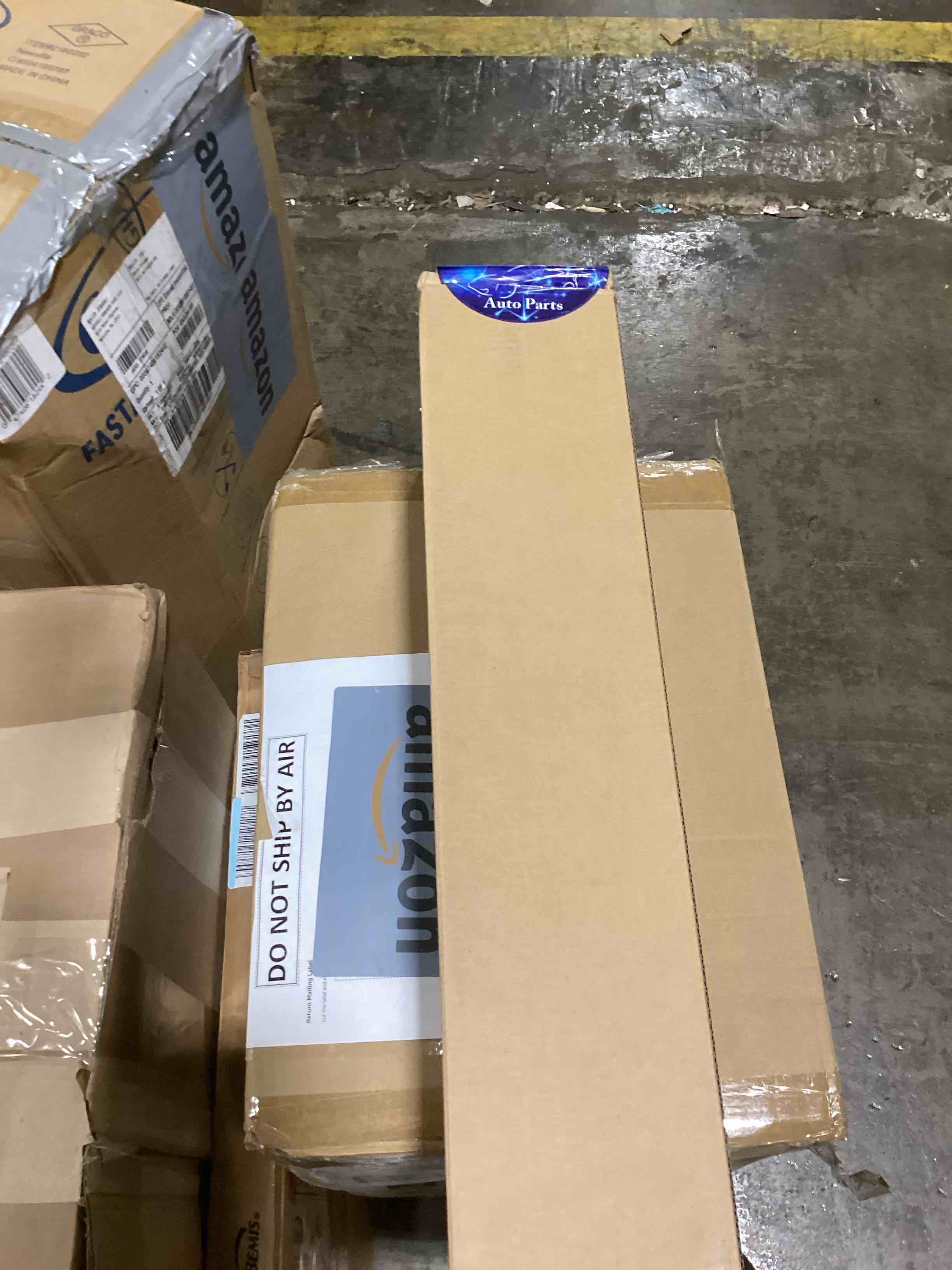 https://s3.amazonaws.com/lotting-images-prod/bidfta/RED6089009_1723741572762.jpeg