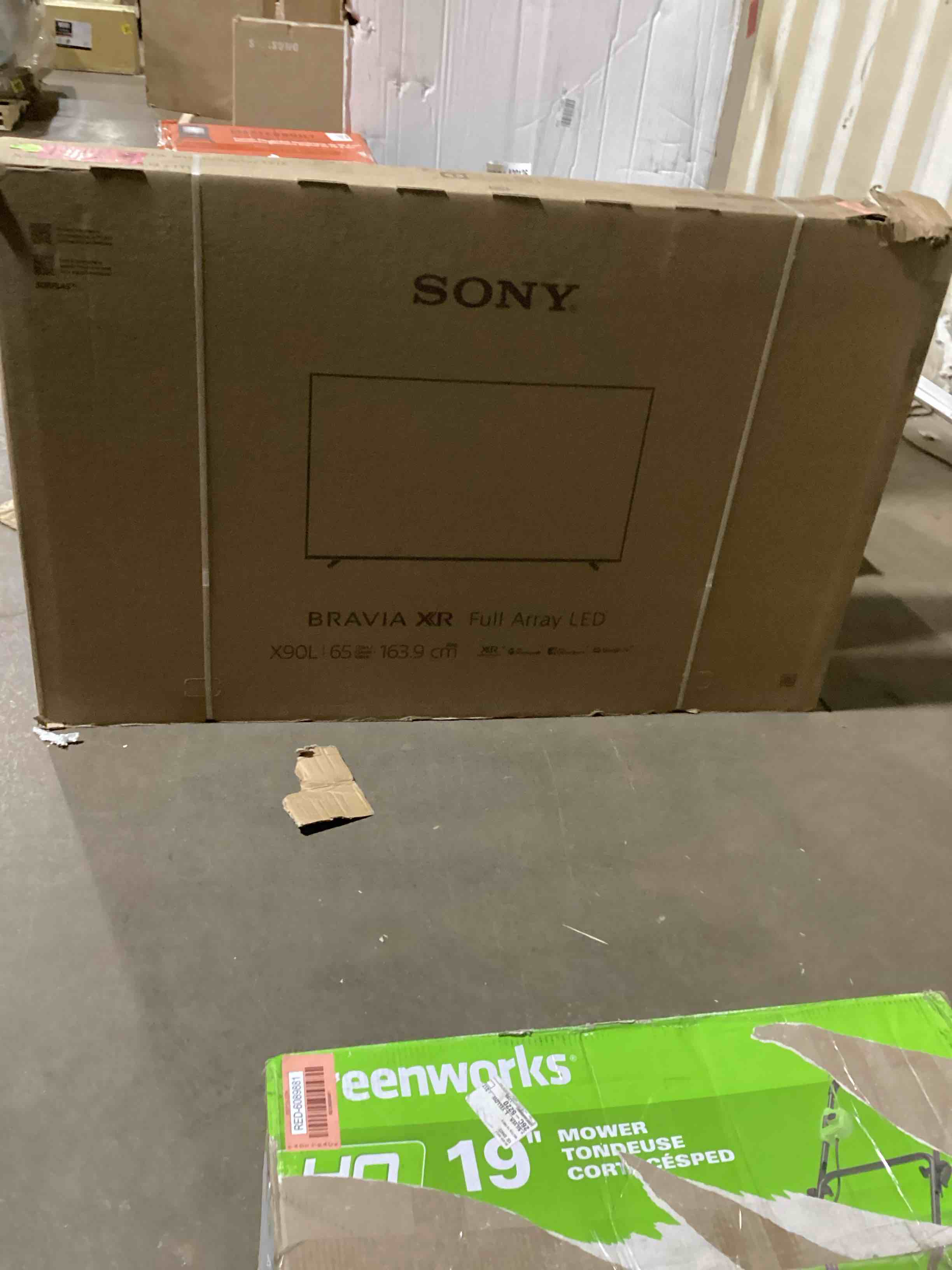 https://s3.amazonaws.com/lotting-images-prod/bidfta/RED6089882_1724421429062.jpeg