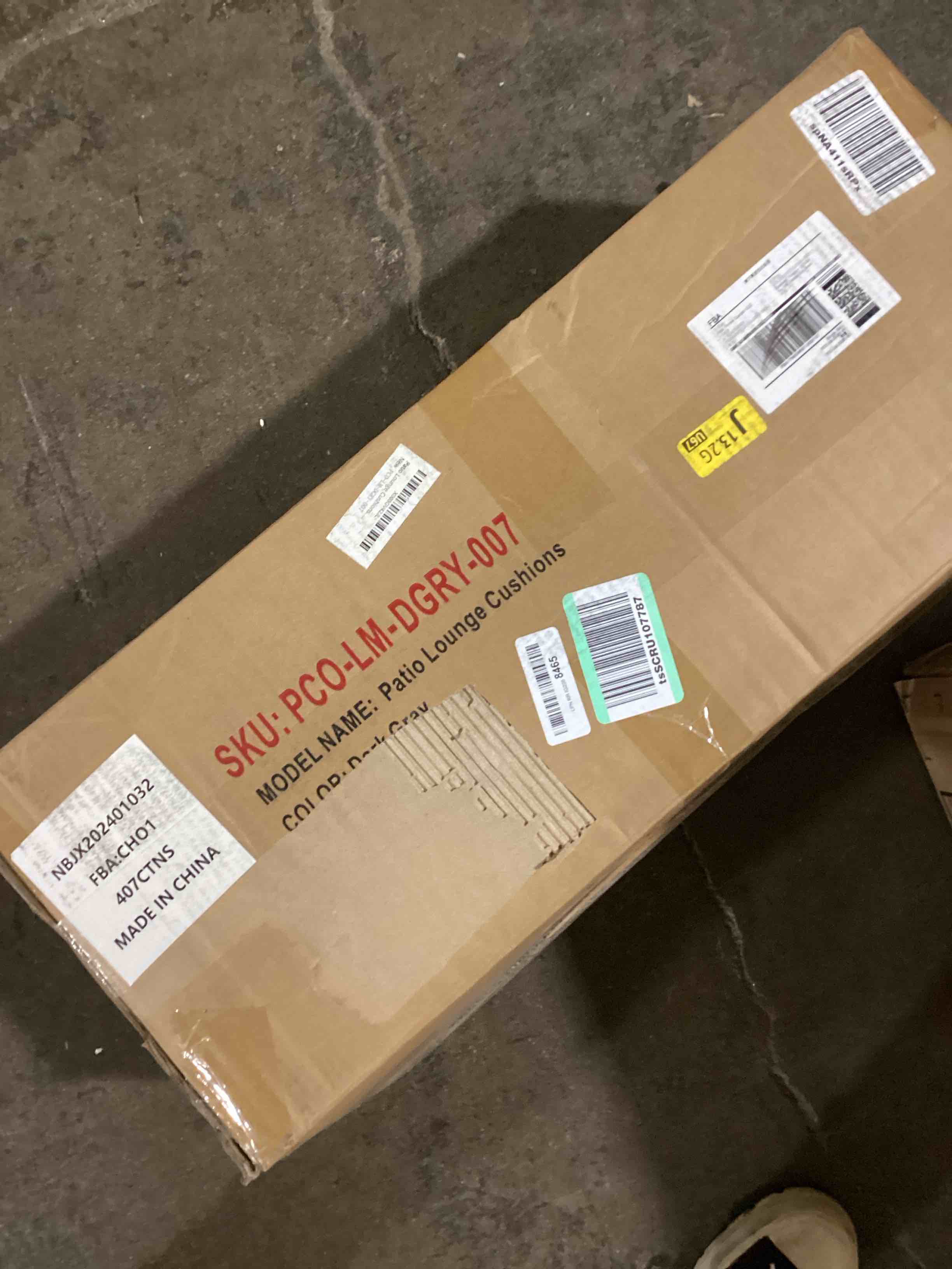 https://s3.amazonaws.com/lotting-images-prod/bidfta/RED6092449_1716573198512.jpeg