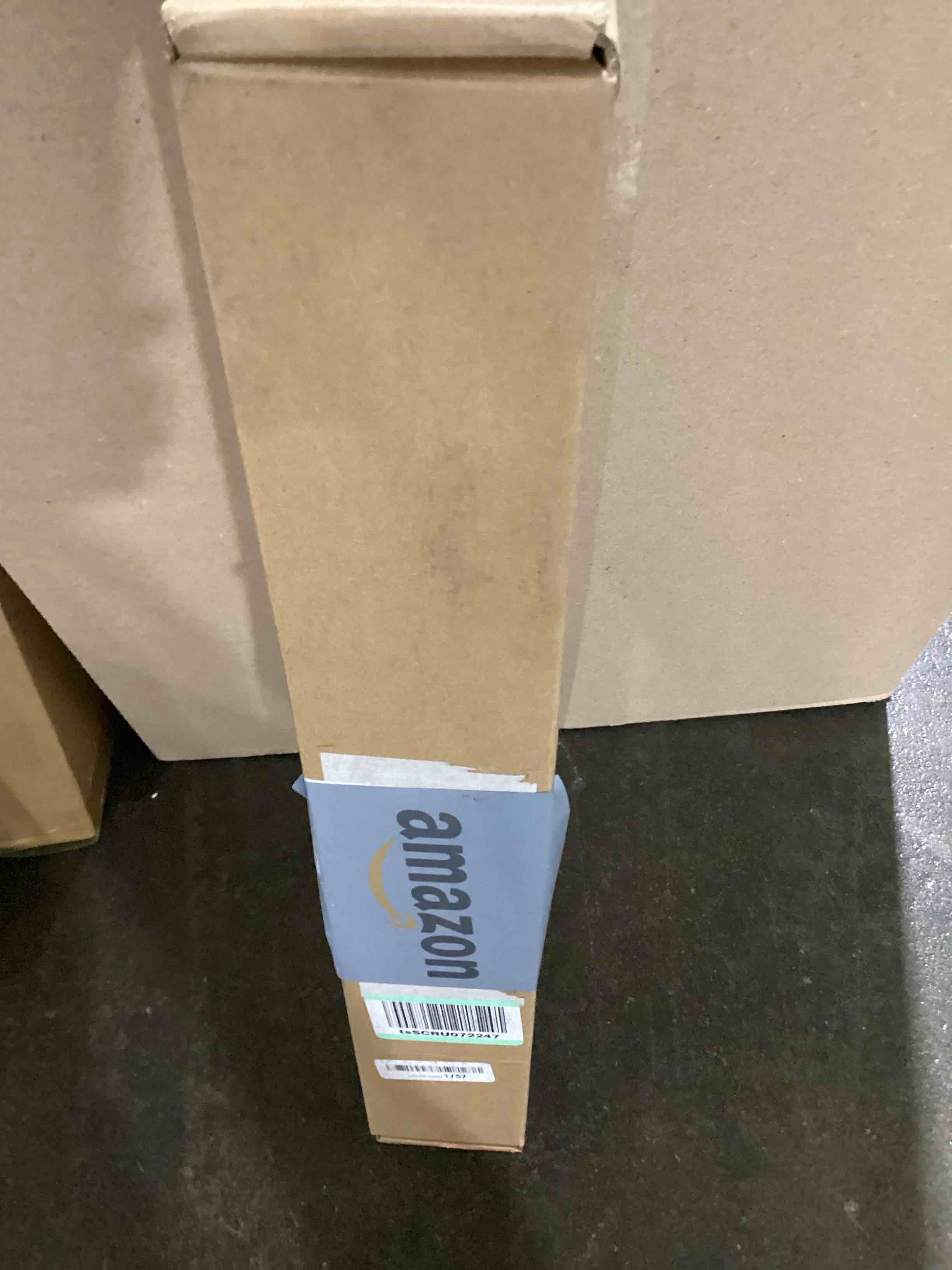 https://s3.amazonaws.com/lotting-images-prod/bidfta/RED6092477_1716574698605.jpeg