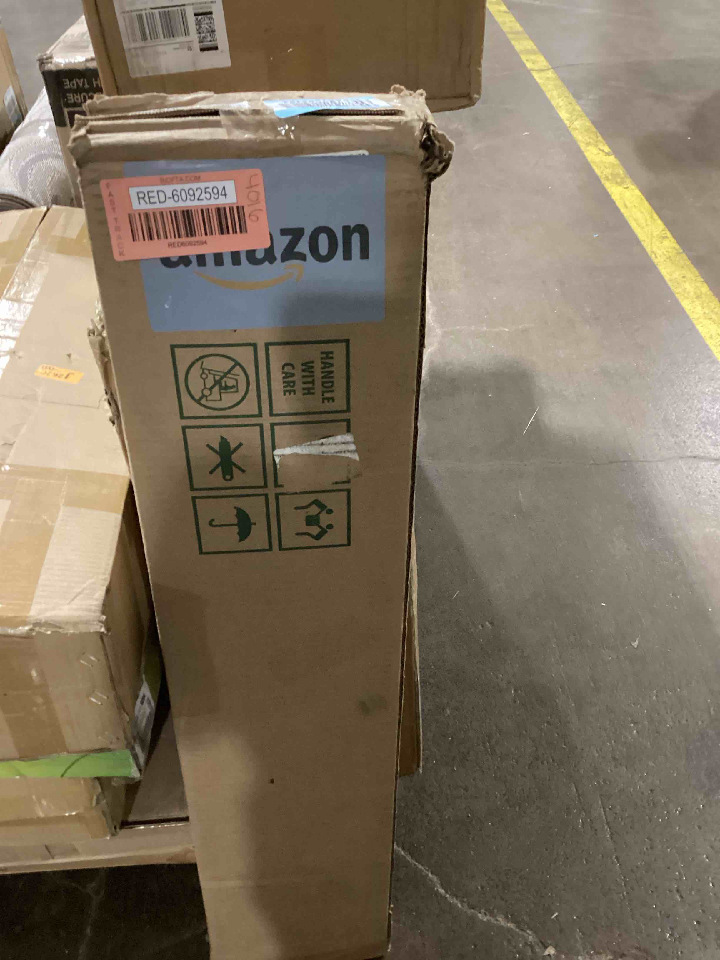 https://s3.amazonaws.com/lotting-images-prod/bidfta/RED6092594_1716584864202.jpeg