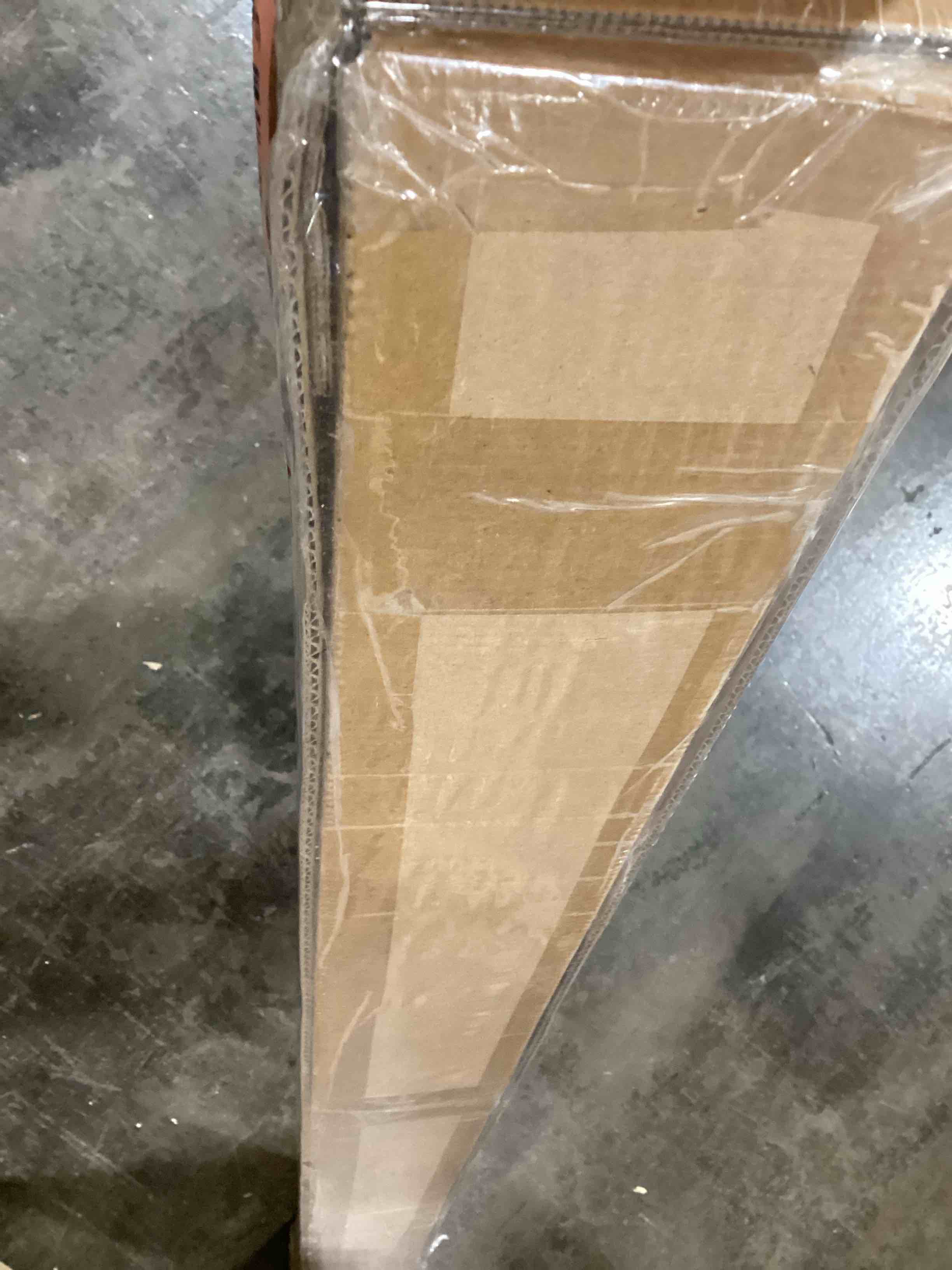 https://s3.amazonaws.com/lotting-images-prod/bidfta/RED6093391_1717165266232.jpeg