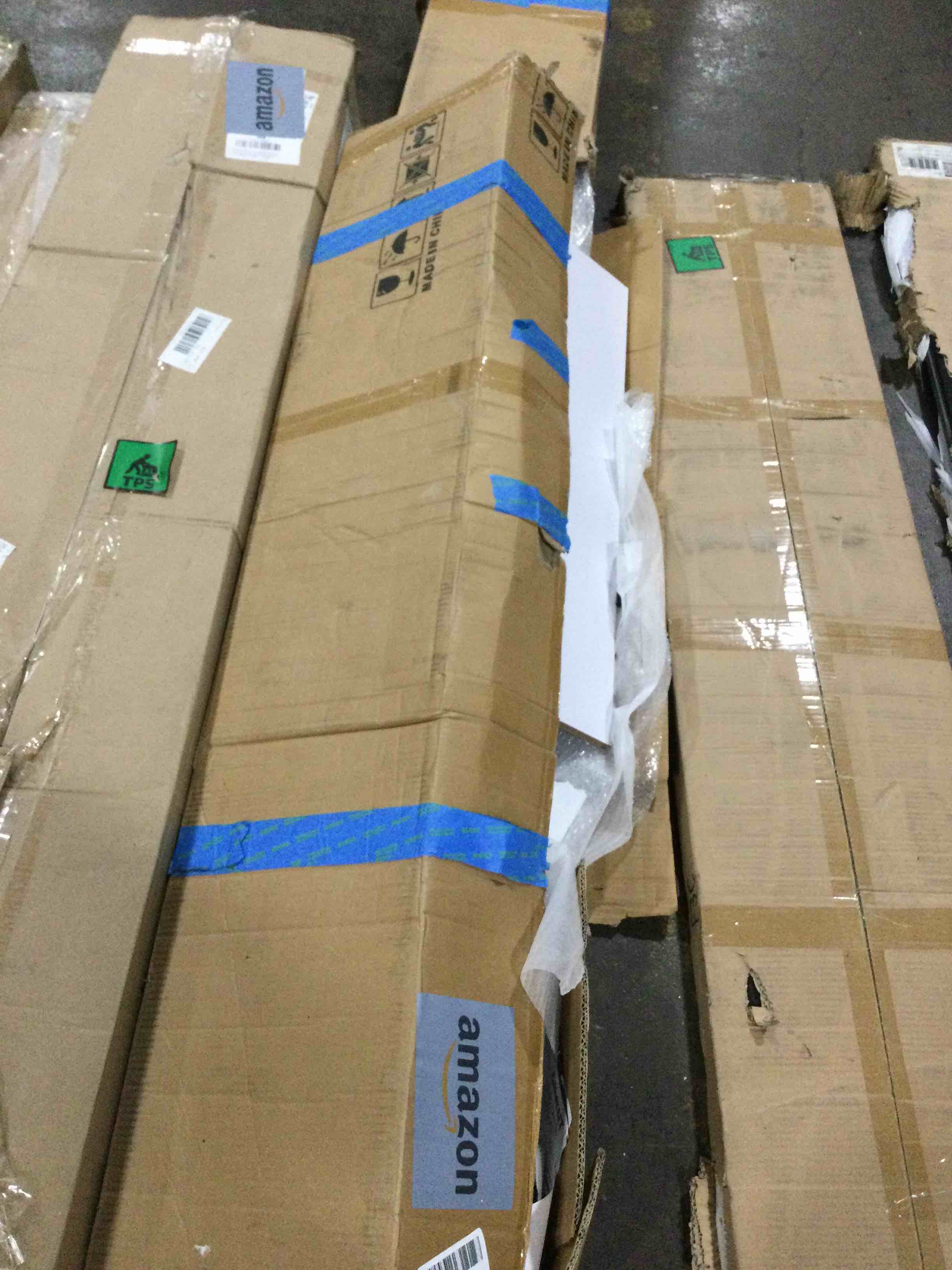 https://s3.amazonaws.com/lotting-images-prod/bidfta/RED6093906_1719435442209.jpeg