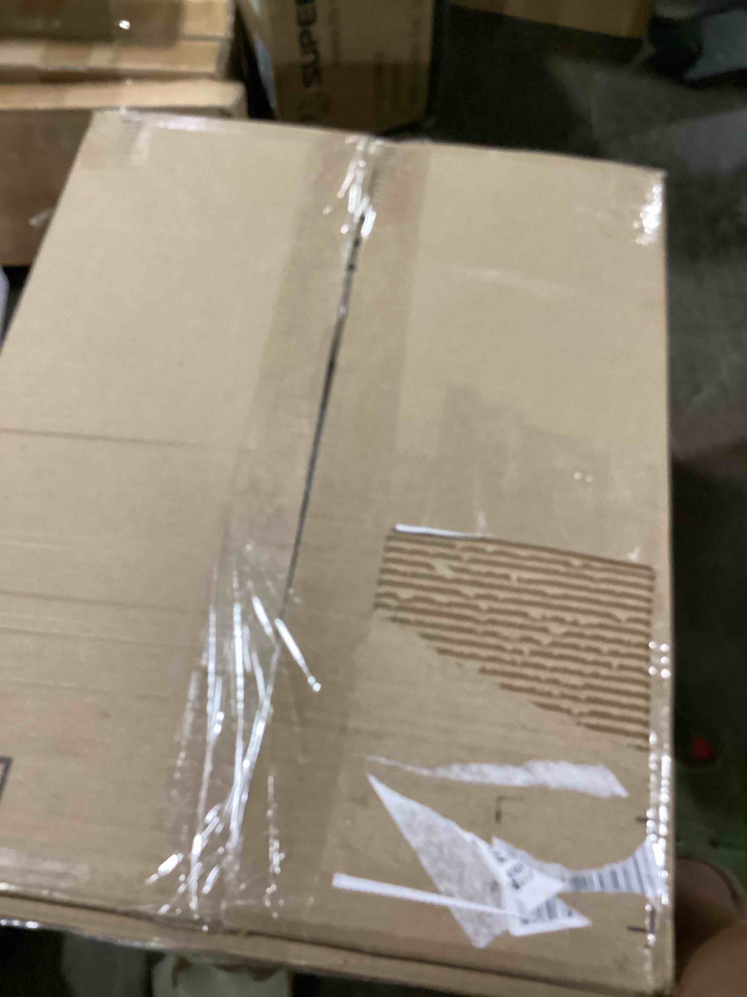 https://s3.amazonaws.com/lotting-images-prod/bidfta/RED6097069_1714683294416.jpeg