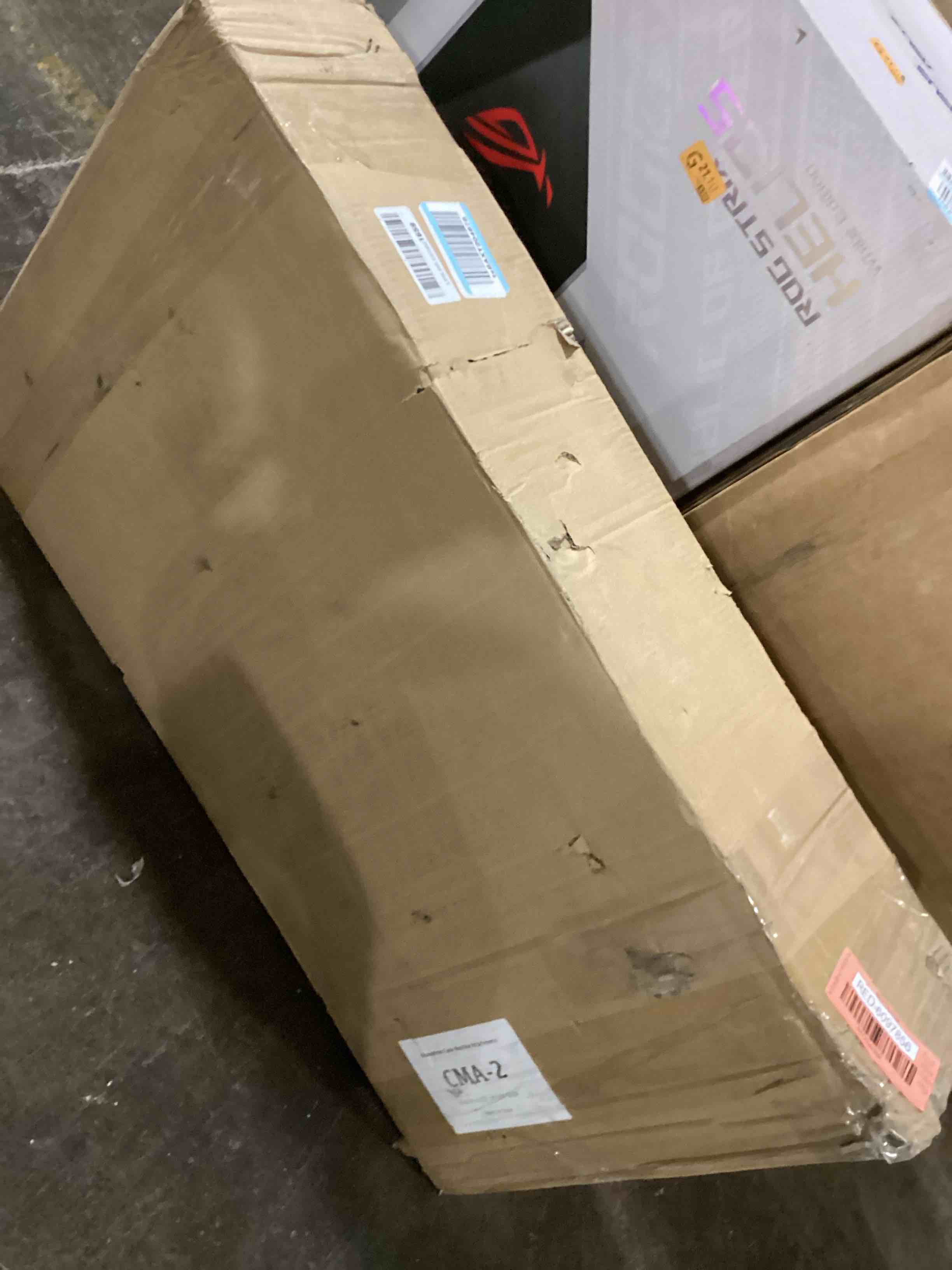https://s3.amazonaws.com/lotting-images-prod/bidfta/RED6097856_1715611246032.jpeg