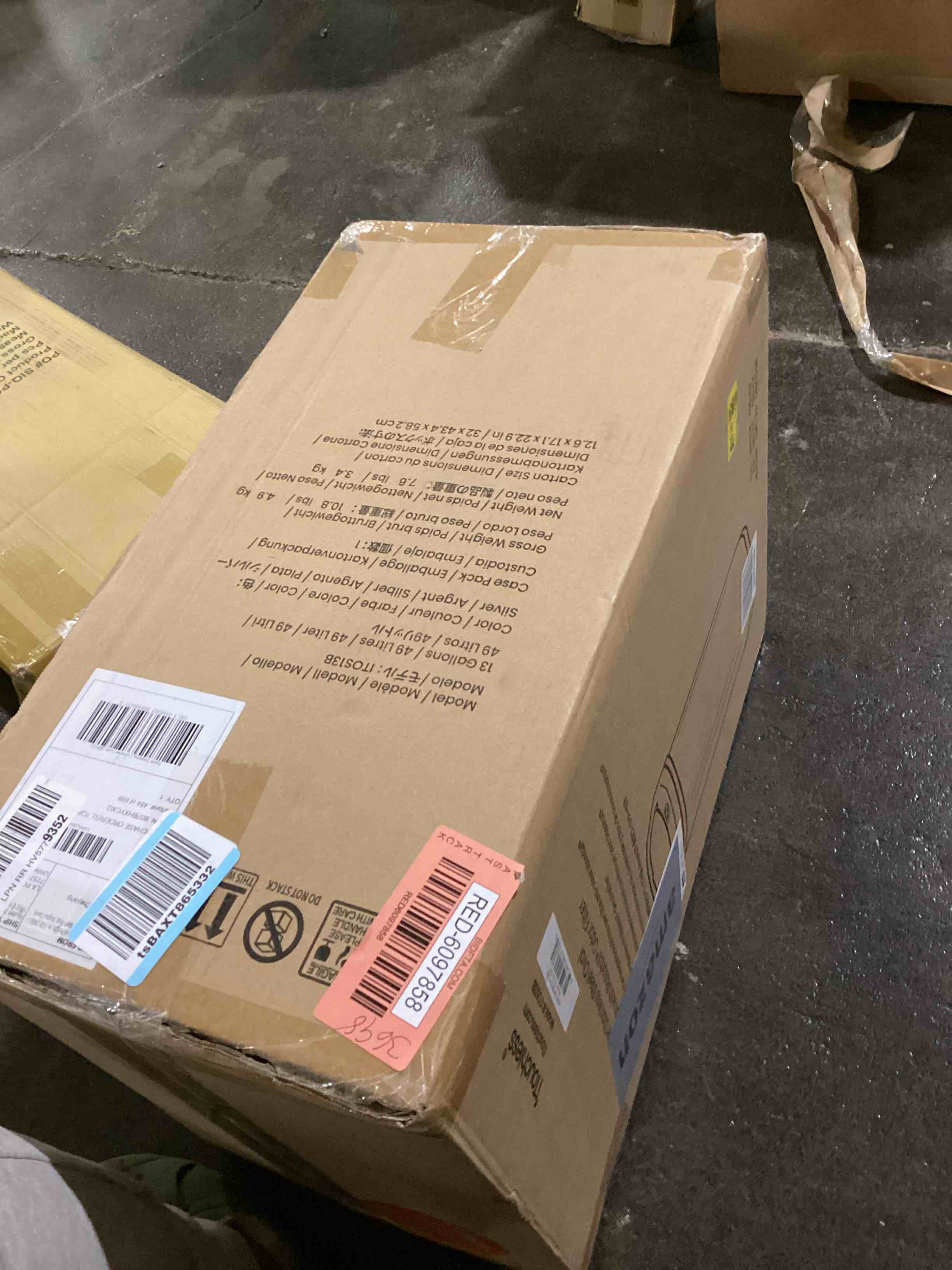 https://s3.amazonaws.com/lotting-images-prod/bidfta/RED6097858_1715610921309.jpeg