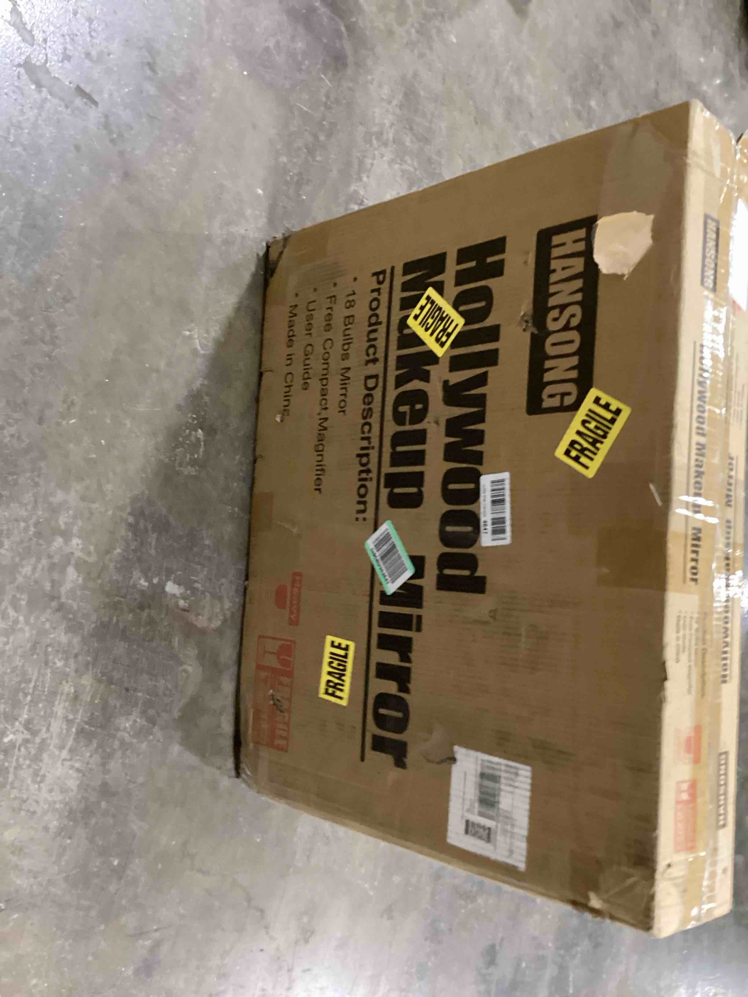 https://s3.amazonaws.com/lotting-images-prod/bidfta/RED6098249_1716571321991.jpeg