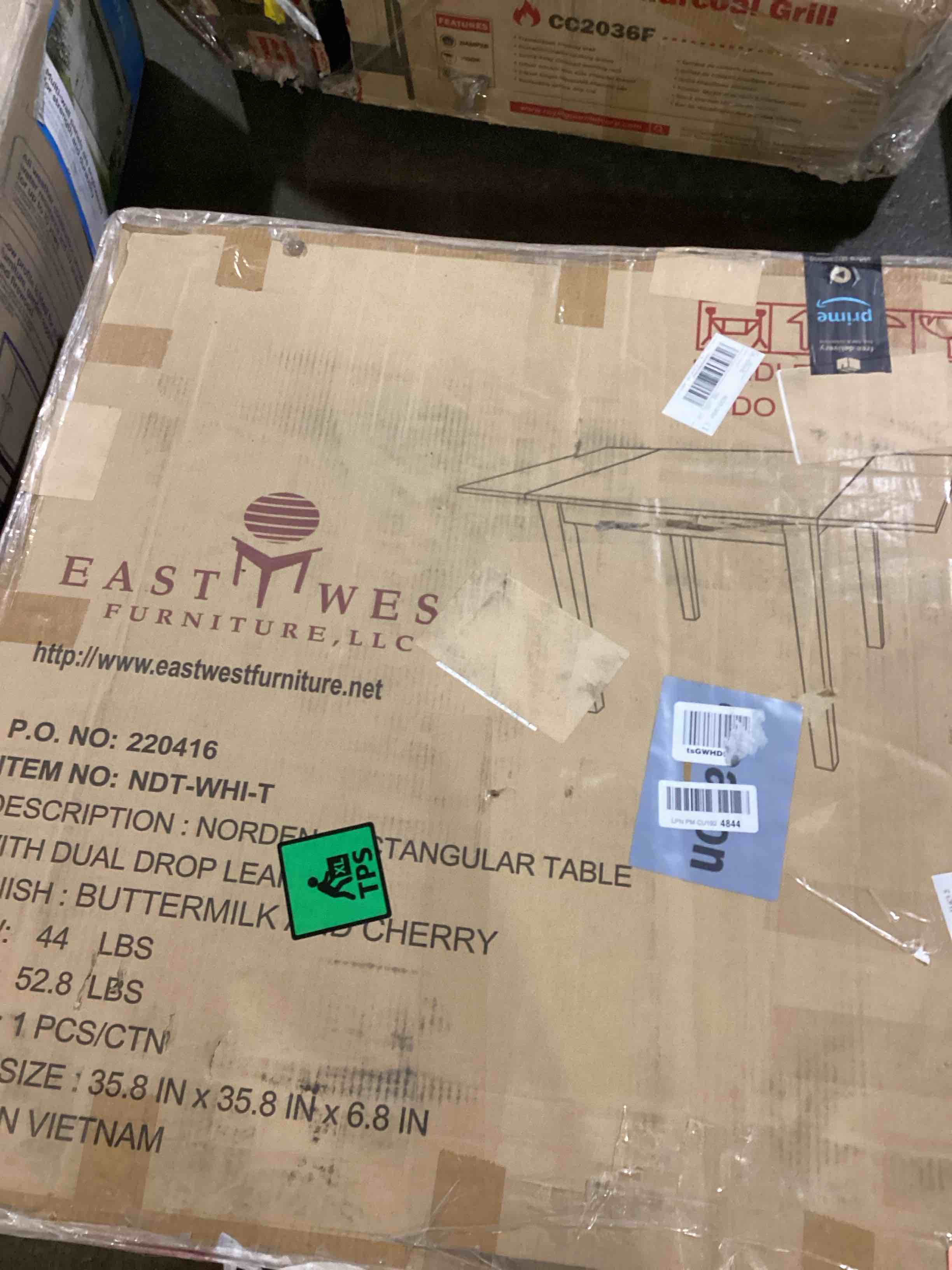 https://s3.amazonaws.com/lotting-images-prod/bidfta/RED6099014_1718032704860.jpeg
