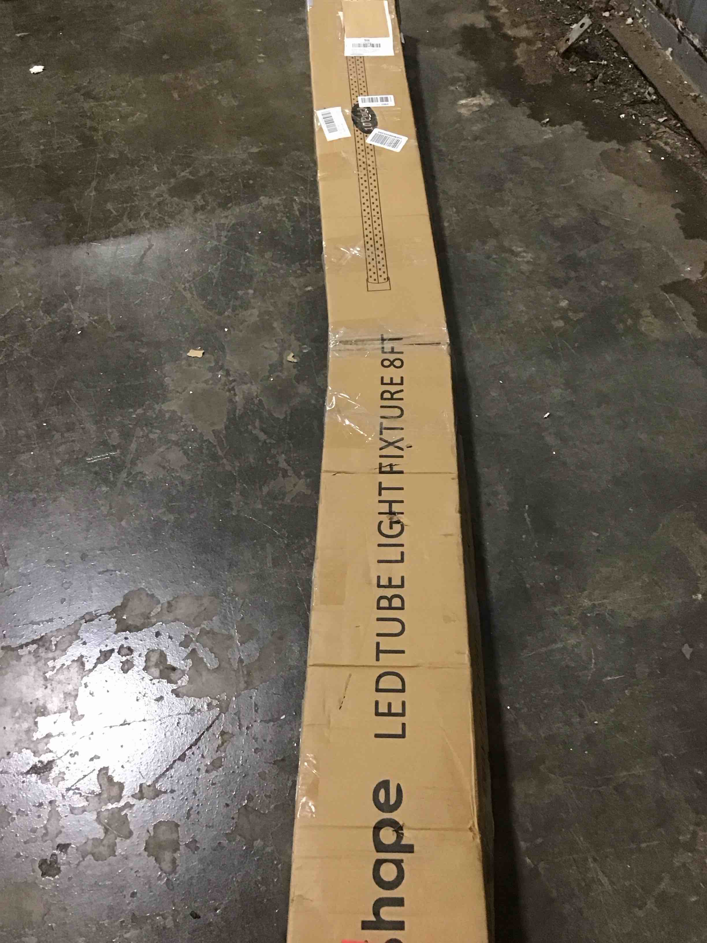https://s3.amazonaws.com/lotting-images-prod/bidfta/RED6100005_1717534860305.jpeg