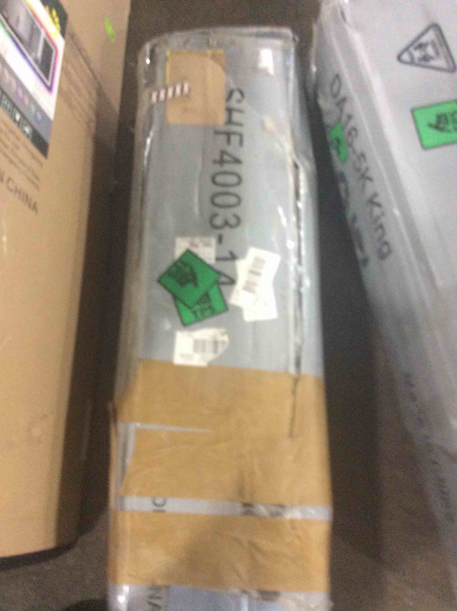 https://s3.amazonaws.com/lotting-images-prod/bidfta/RED6101948_1717600278329.jpeg