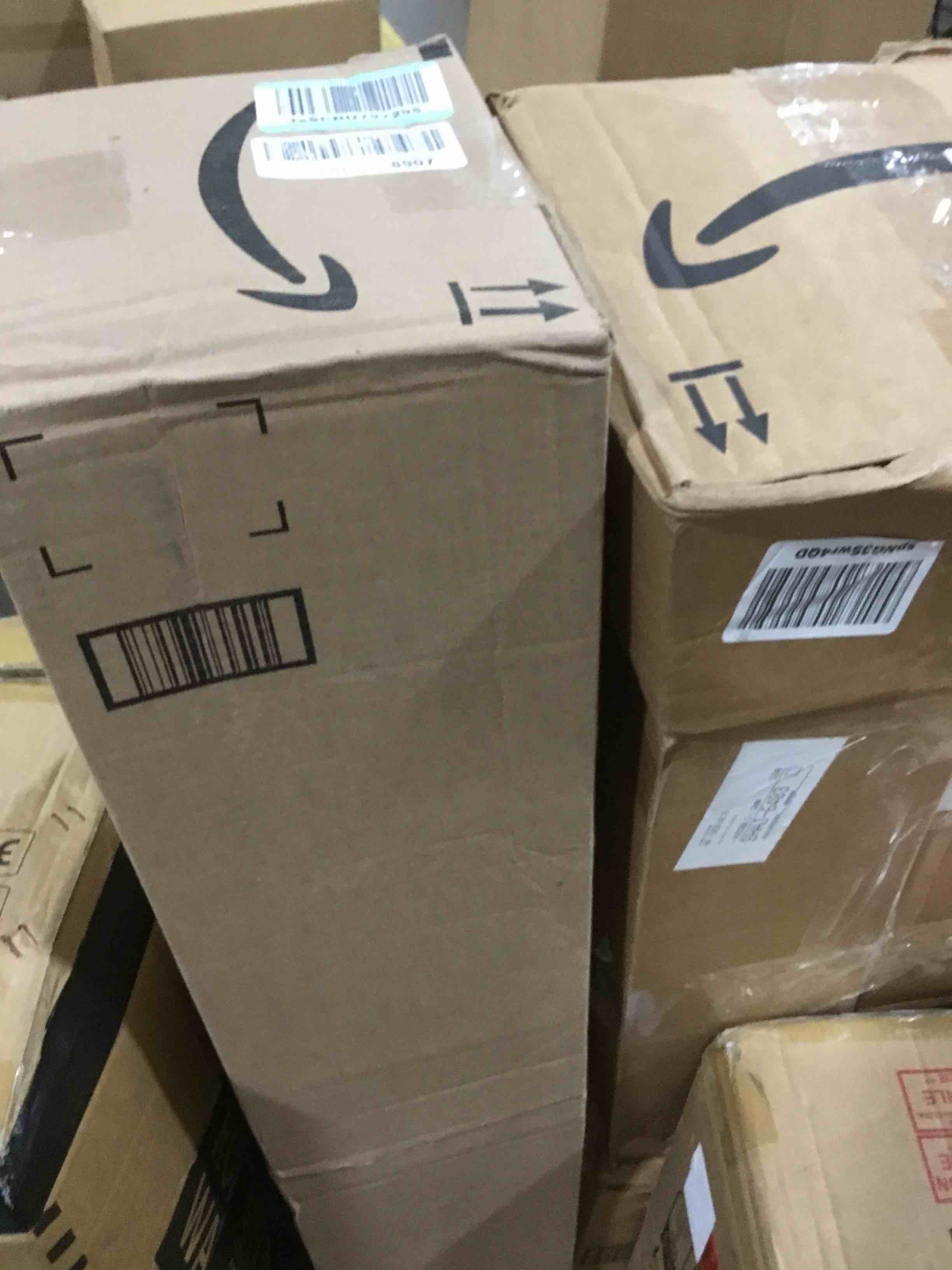 https://s3.amazonaws.com/lotting-images-prod/bidfta/RED6102141_1718724380792.jpeg