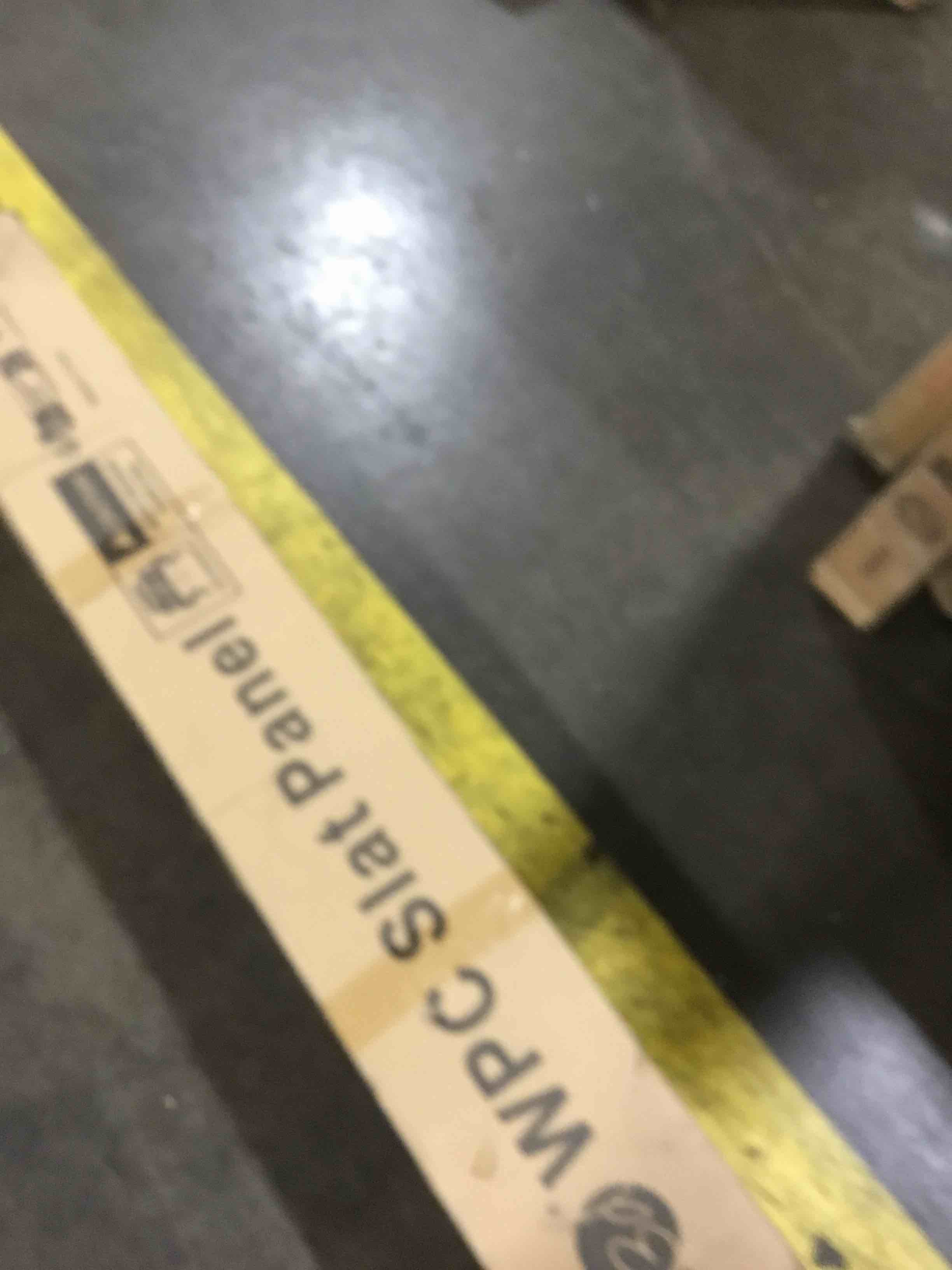 https://s3.amazonaws.com/lotting-images-prod/bidfta/RED6102145_1718724834479.jpeg