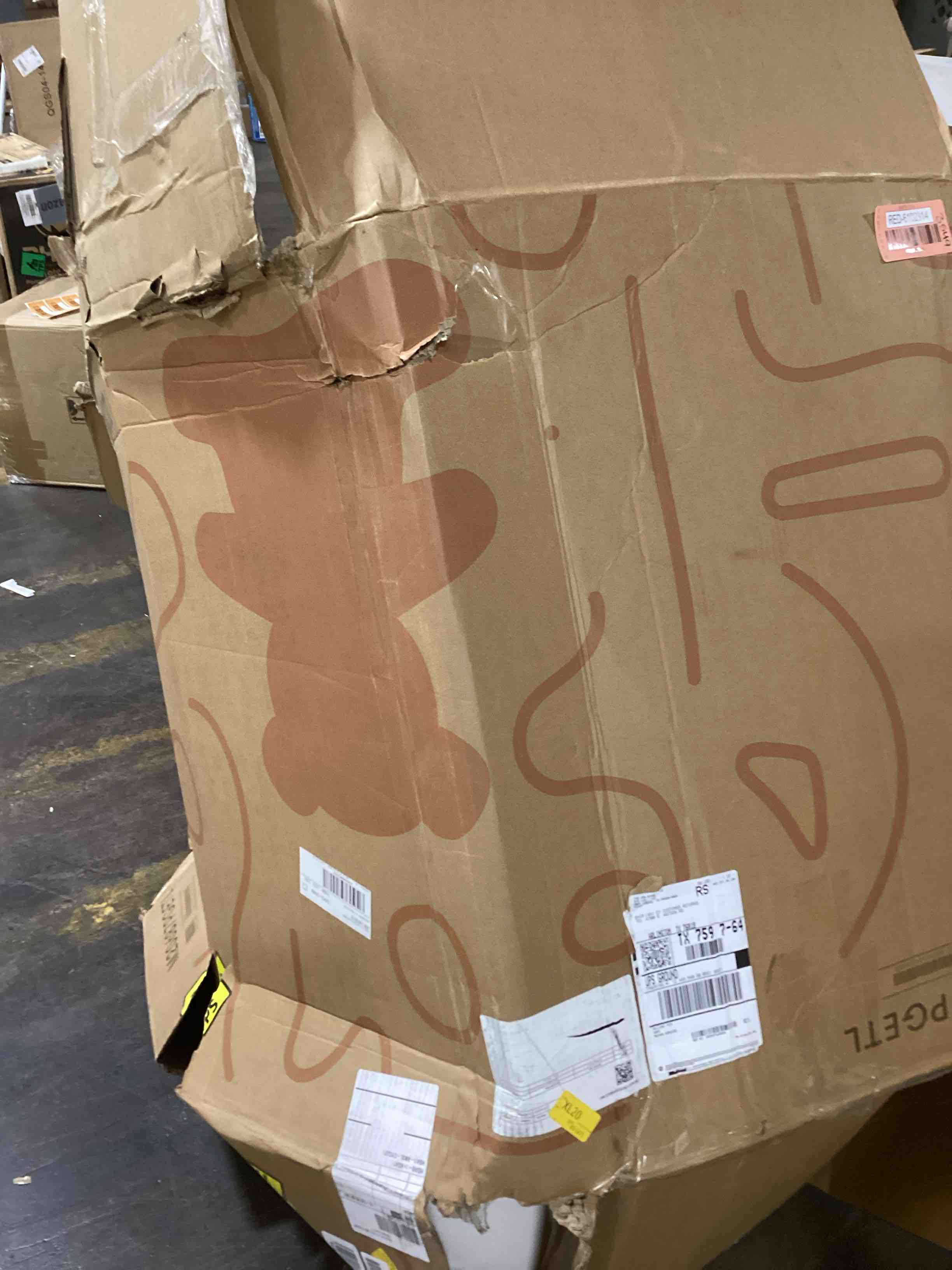 https://s3.amazonaws.com/lotting-images-prod/bidfta/RED6102914_1715087655516.jpeg