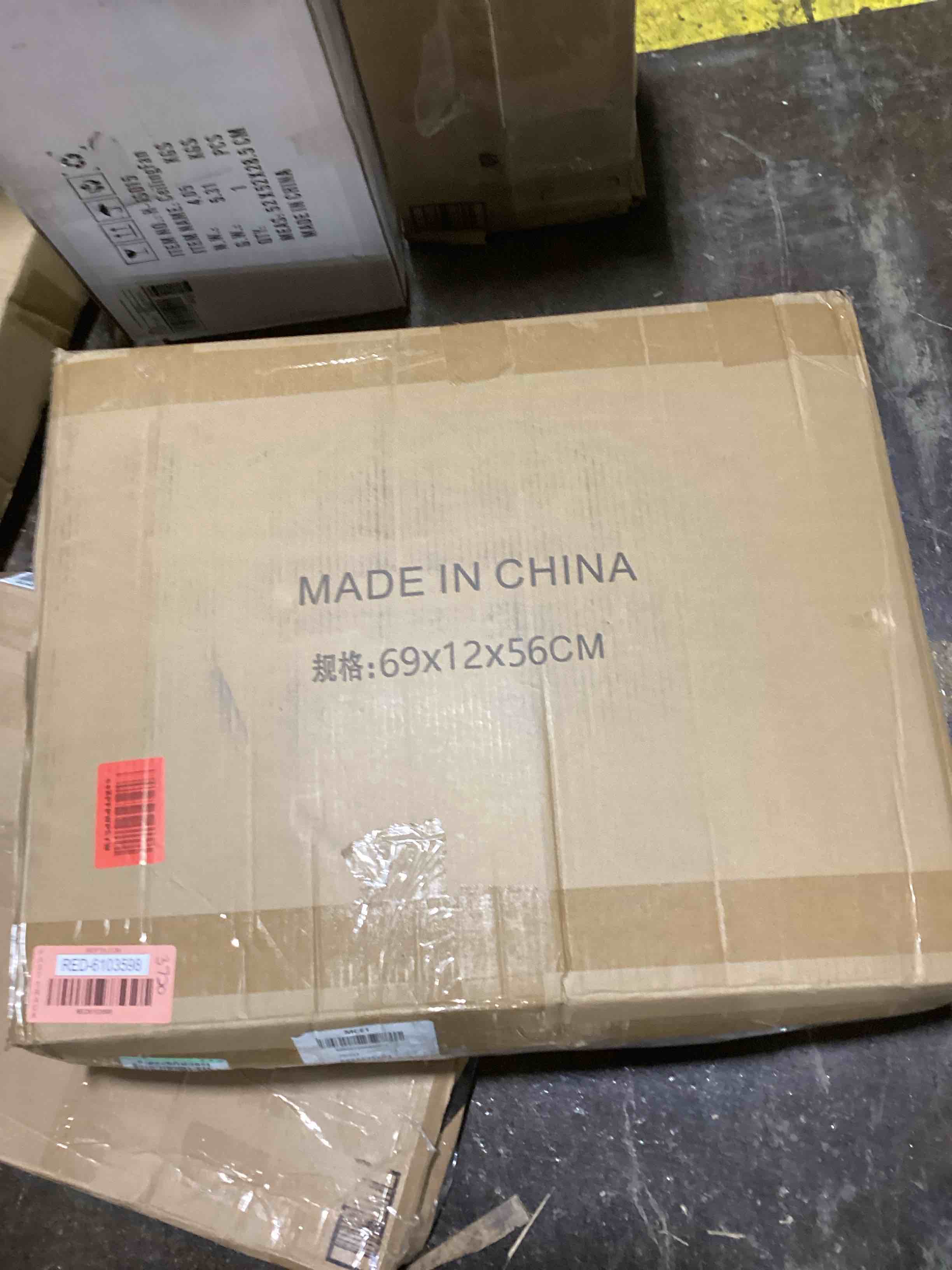 https://s3.amazonaws.com/lotting-images-prod/bidfta/RED6103598_1715698187219.jpeg