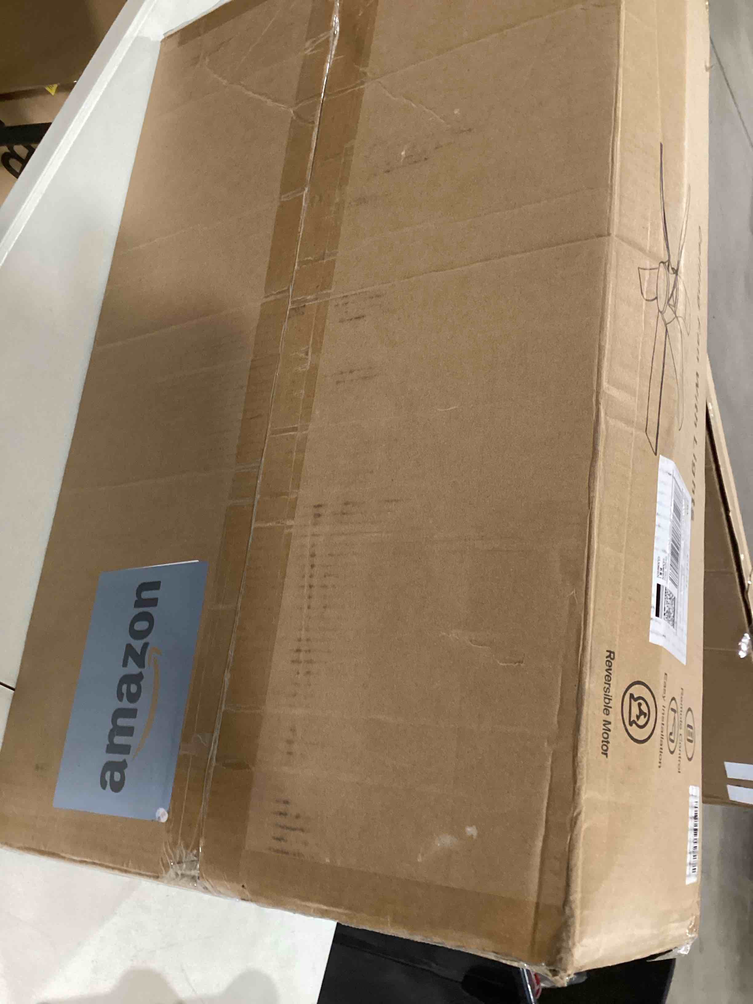 https://s3.amazonaws.com/lotting-images-prod/bidfta/RED6103954_1715717808808.jpeg