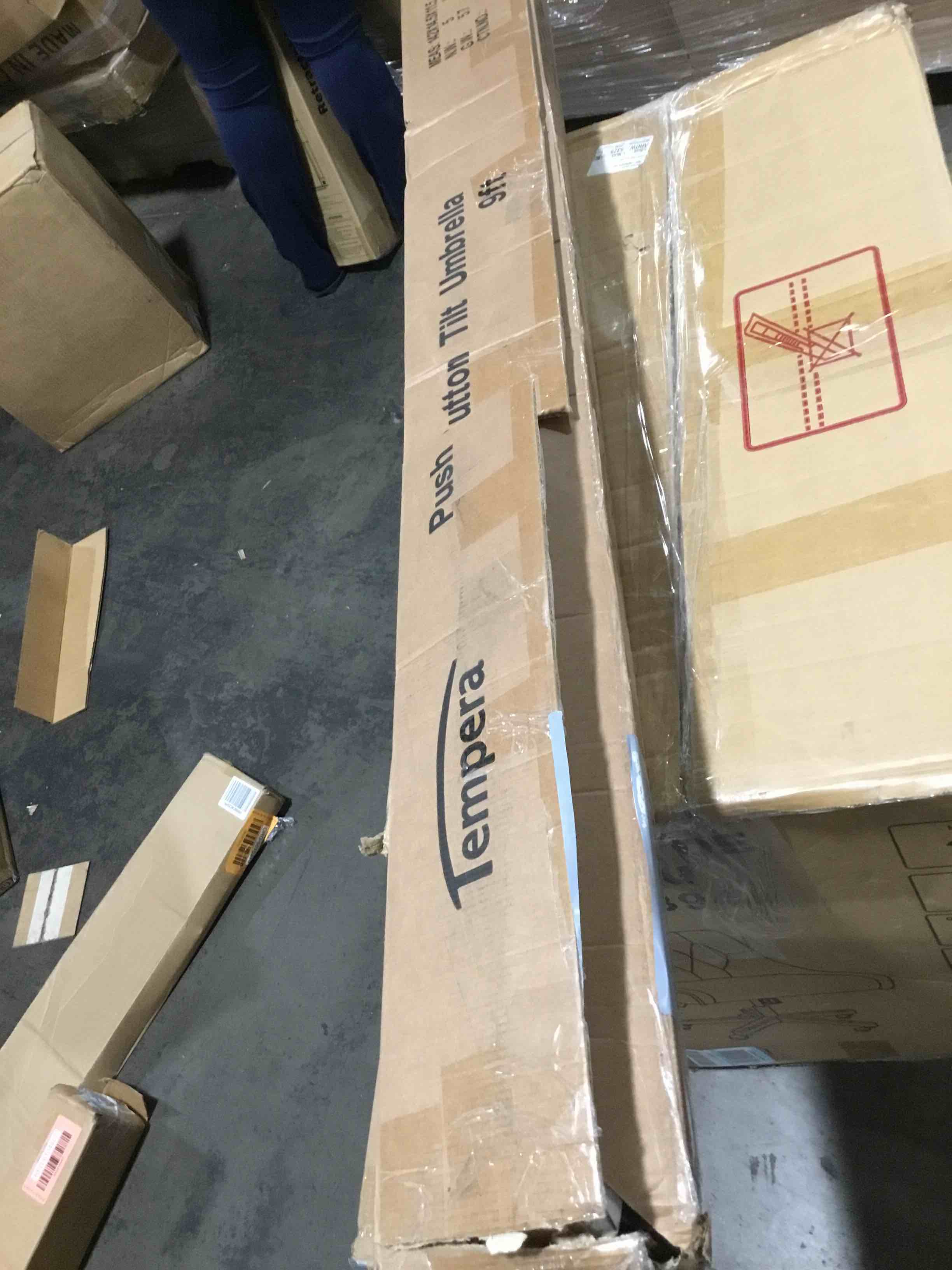 https://s3.amazonaws.com/lotting-images-prod/bidfta/RED6104408_1715887615110.jpeg