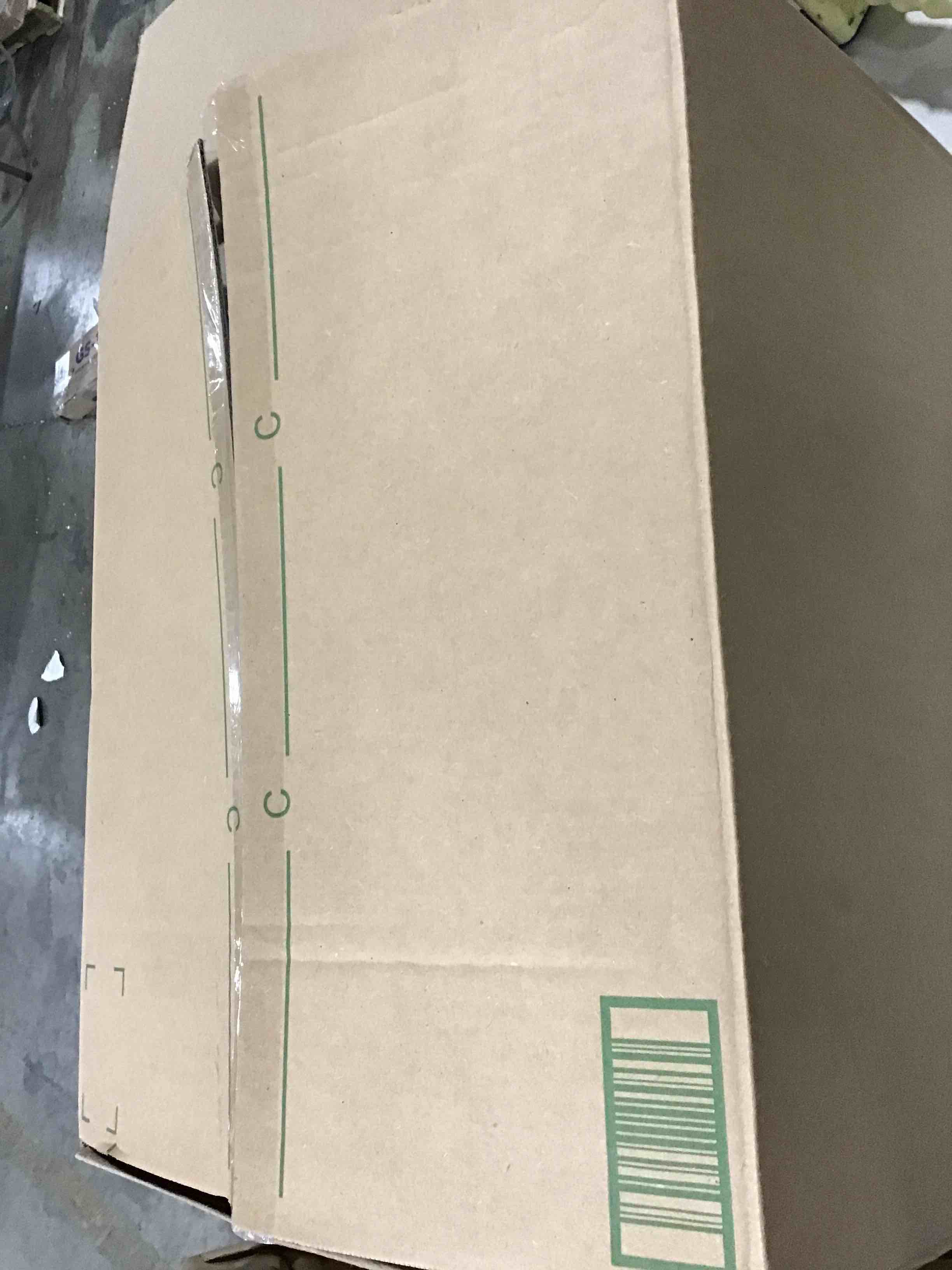 https://s3.amazonaws.com/lotting-images-prod/bidfta/RED6104887_1716312061027.jpeg