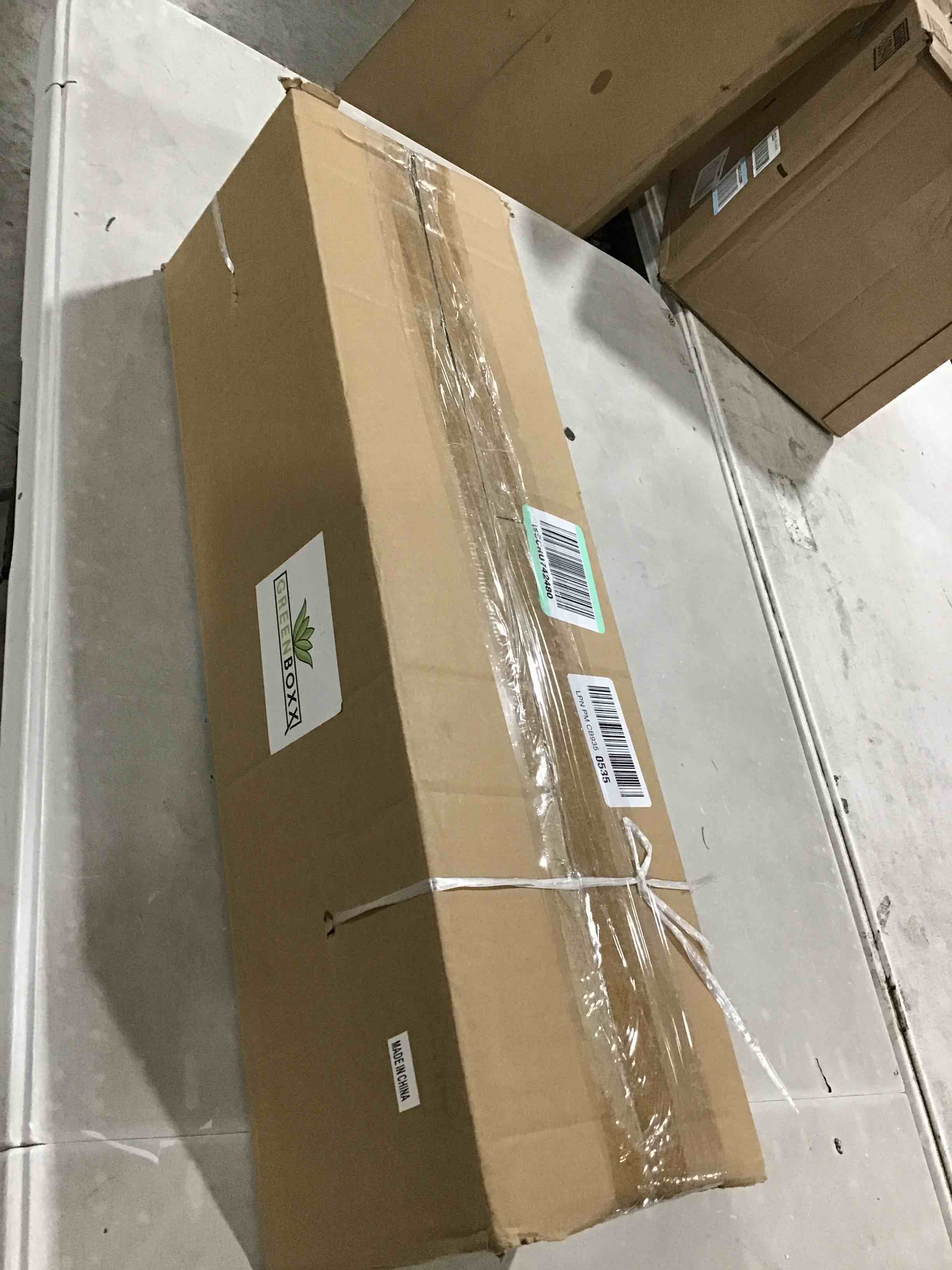 https://s3.amazonaws.com/lotting-images-prod/bidfta/RED6105052_1716408803347.jpeg