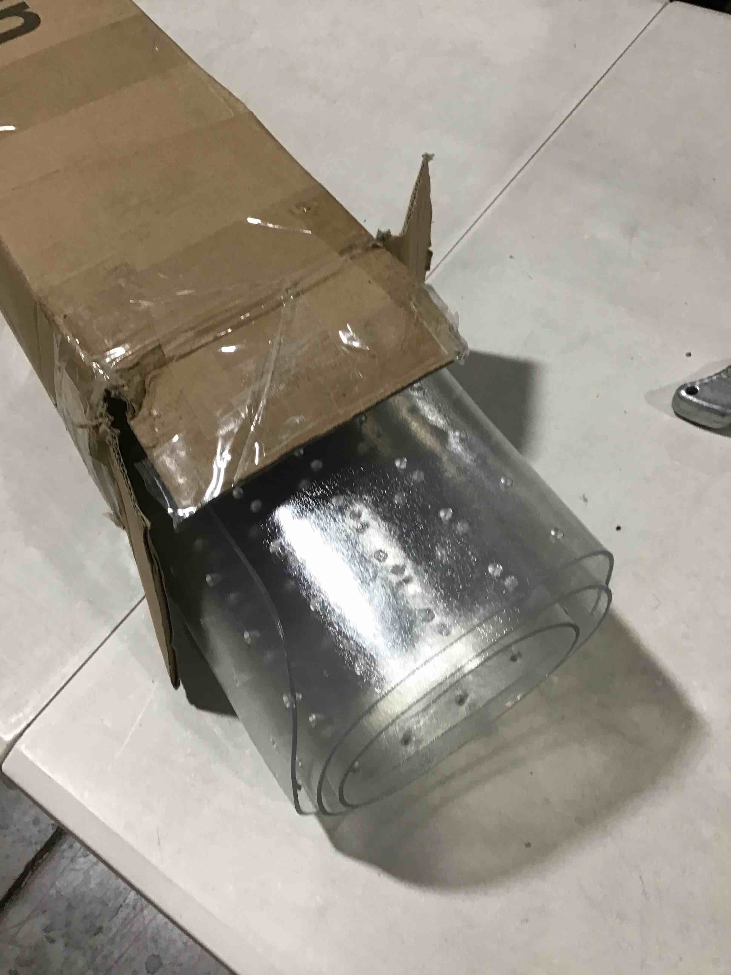 https://s3.amazonaws.com/lotting-images-prod/bidfta/RED6105429_1716896543142.jpeg