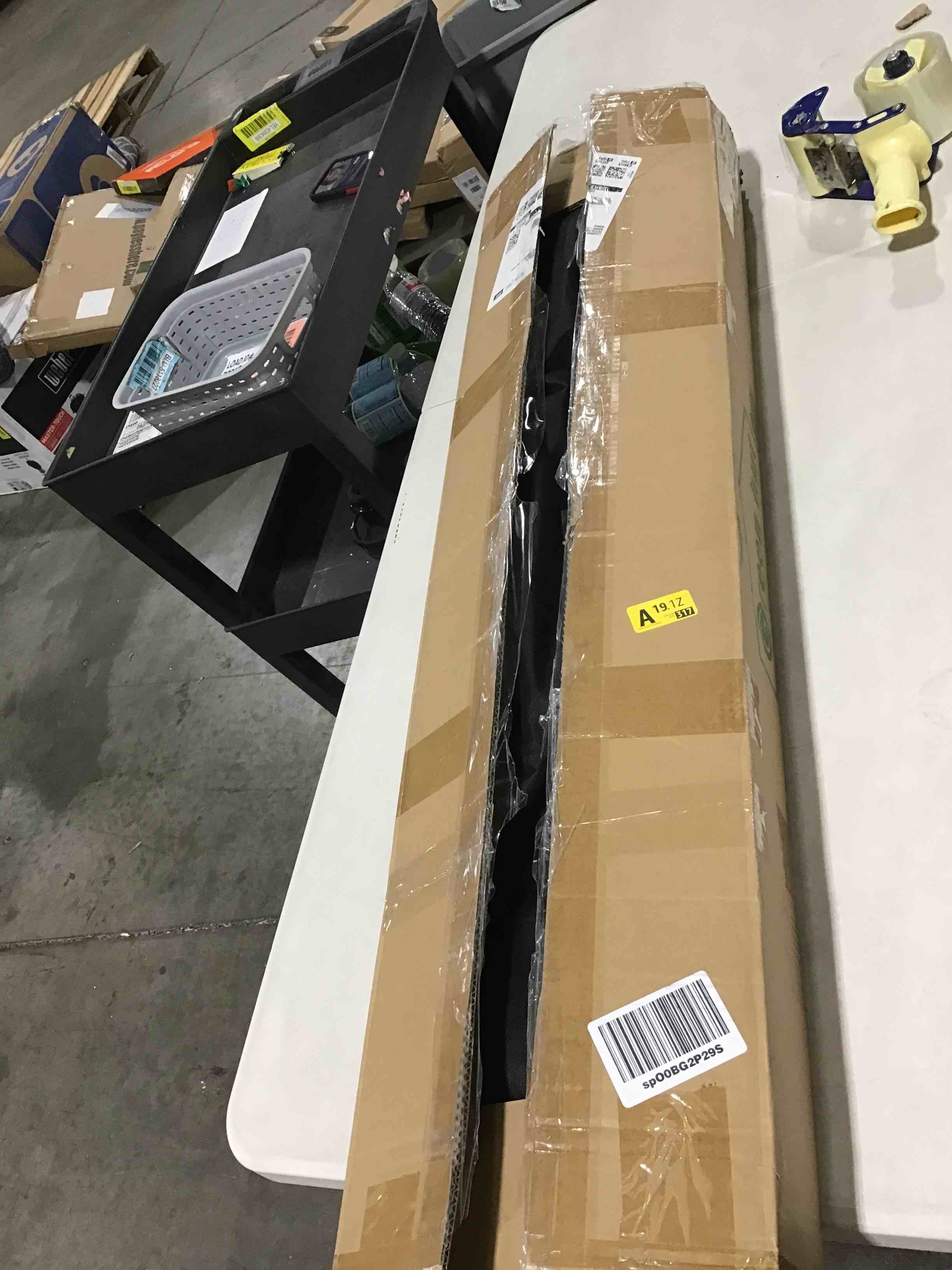 https://s3.amazonaws.com/lotting-images-prod/bidfta/RED6105433_1716897185089.jpeg