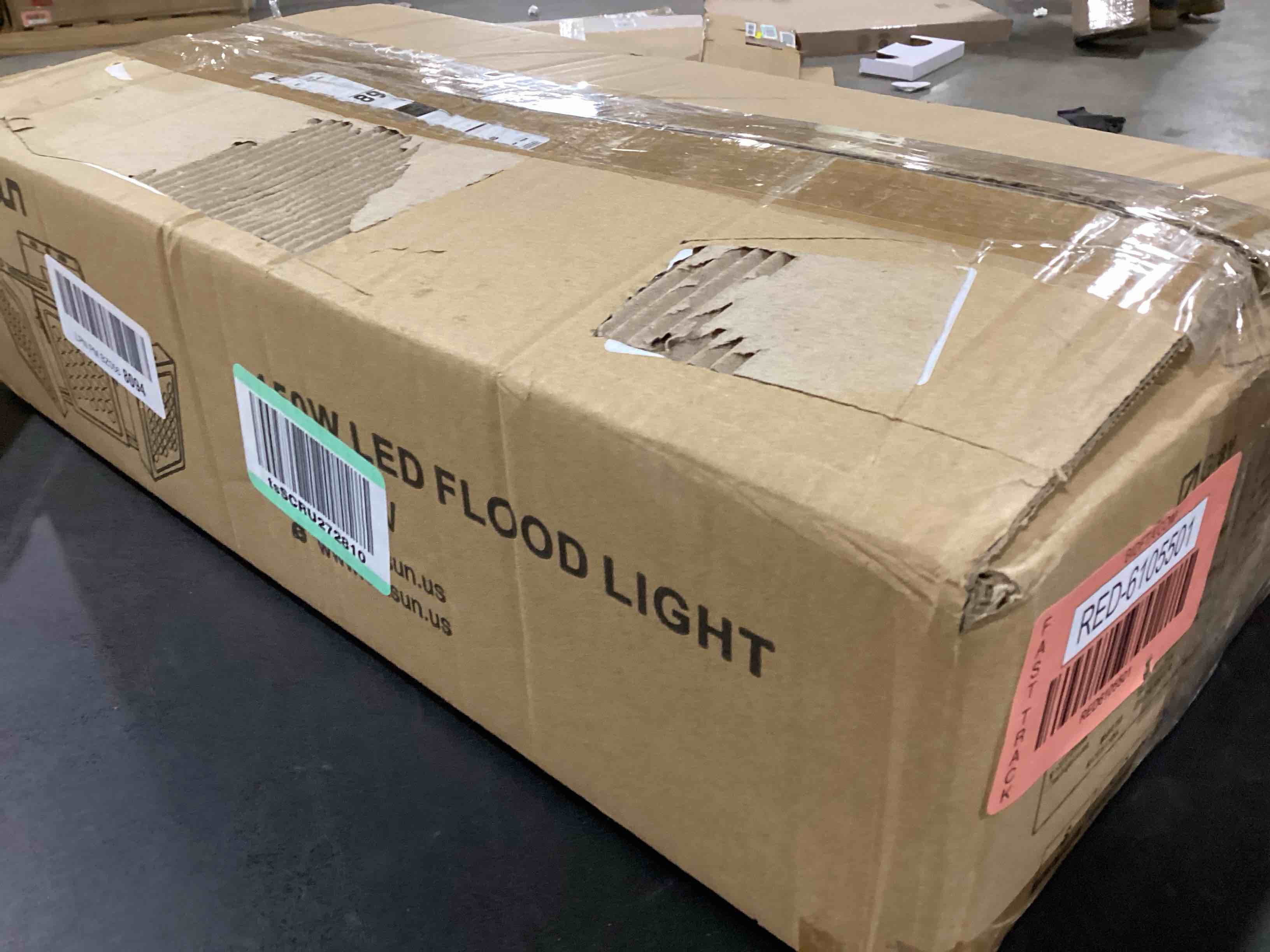 https://s3.amazonaws.com/lotting-images-prod/bidfta/RED6105501_1715872780862.jpeg
