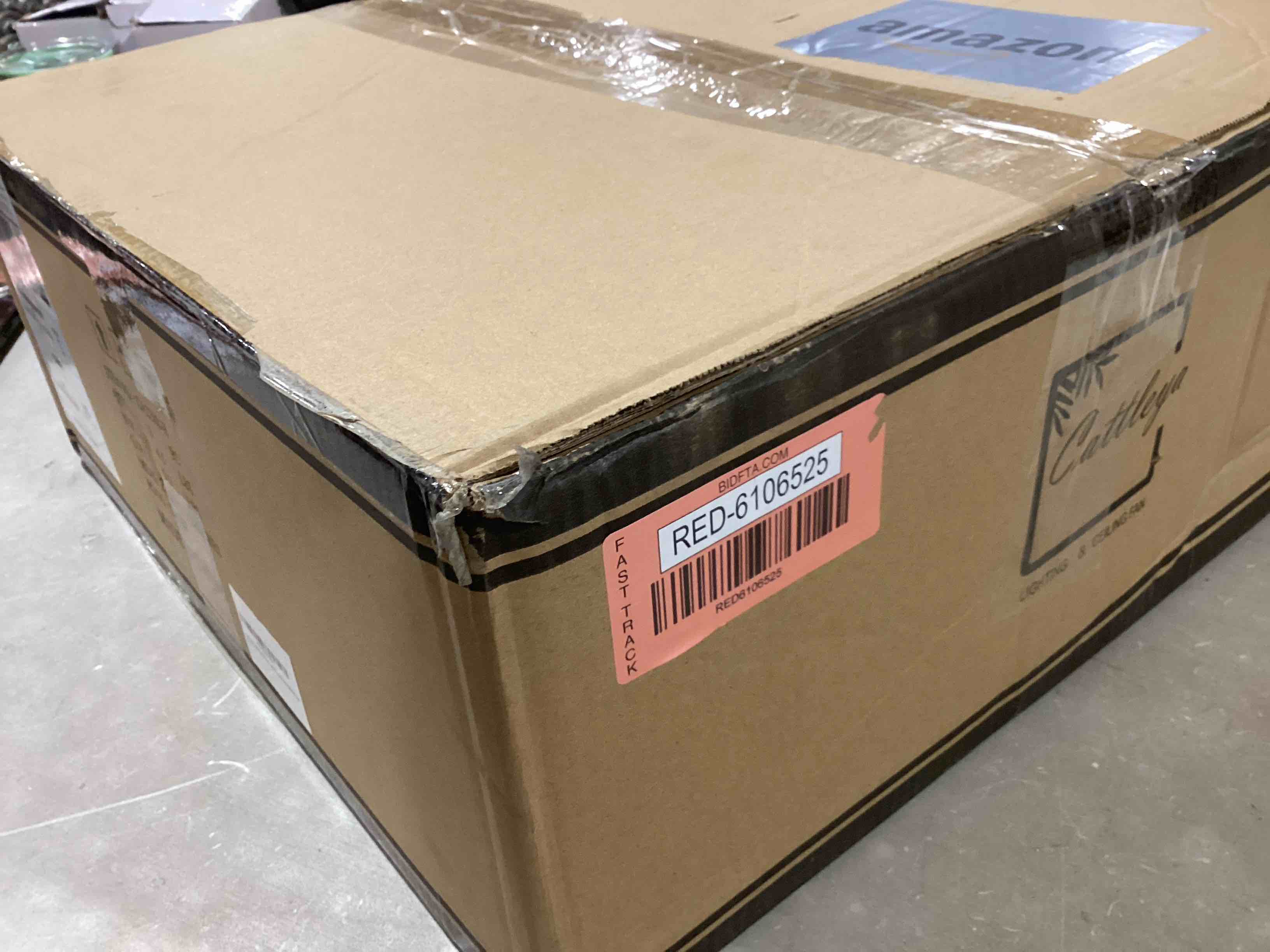 https://s3.amazonaws.com/lotting-images-prod/bidfta/RED6106525_1721220526449.jpeg