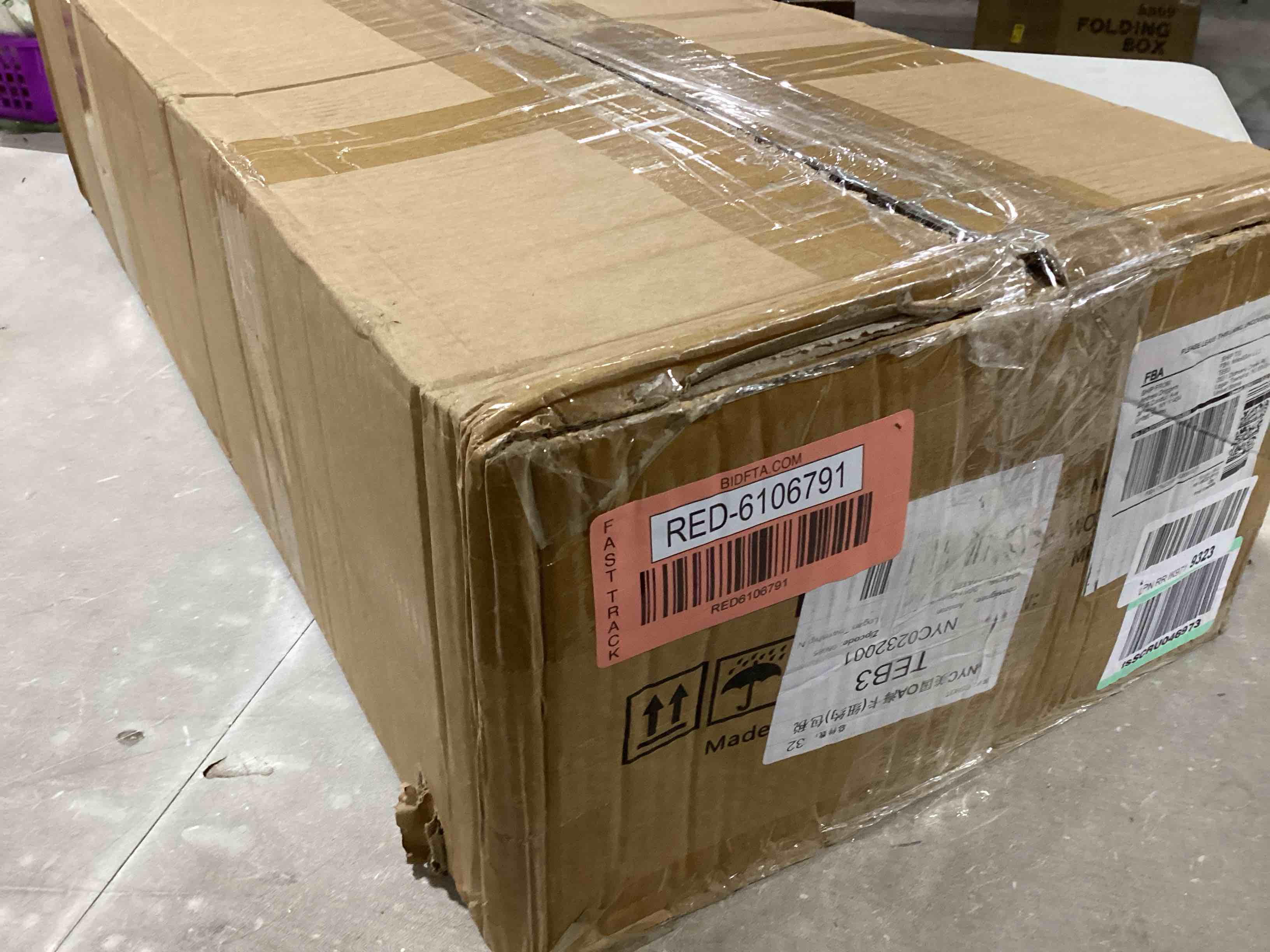 https://s3.amazonaws.com/lotting-images-prod/bidfta/RED6106791_1721305467698.jpeg