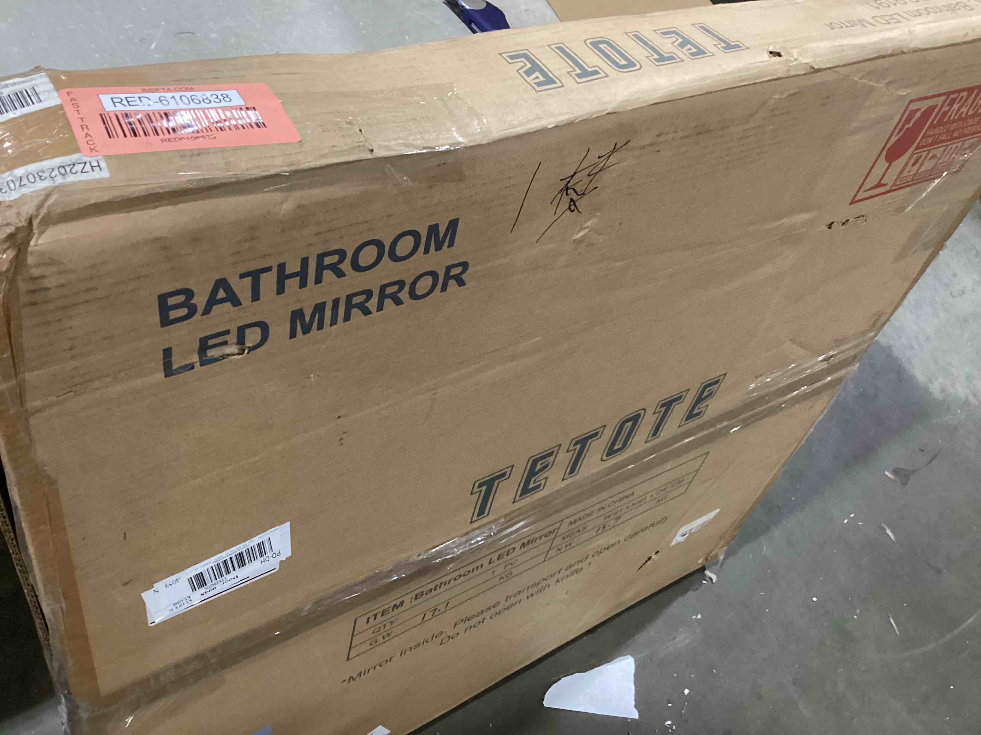 https://s3.amazonaws.com/lotting-images-prod/bidfta/RED6106838_1721312681206.jpeg