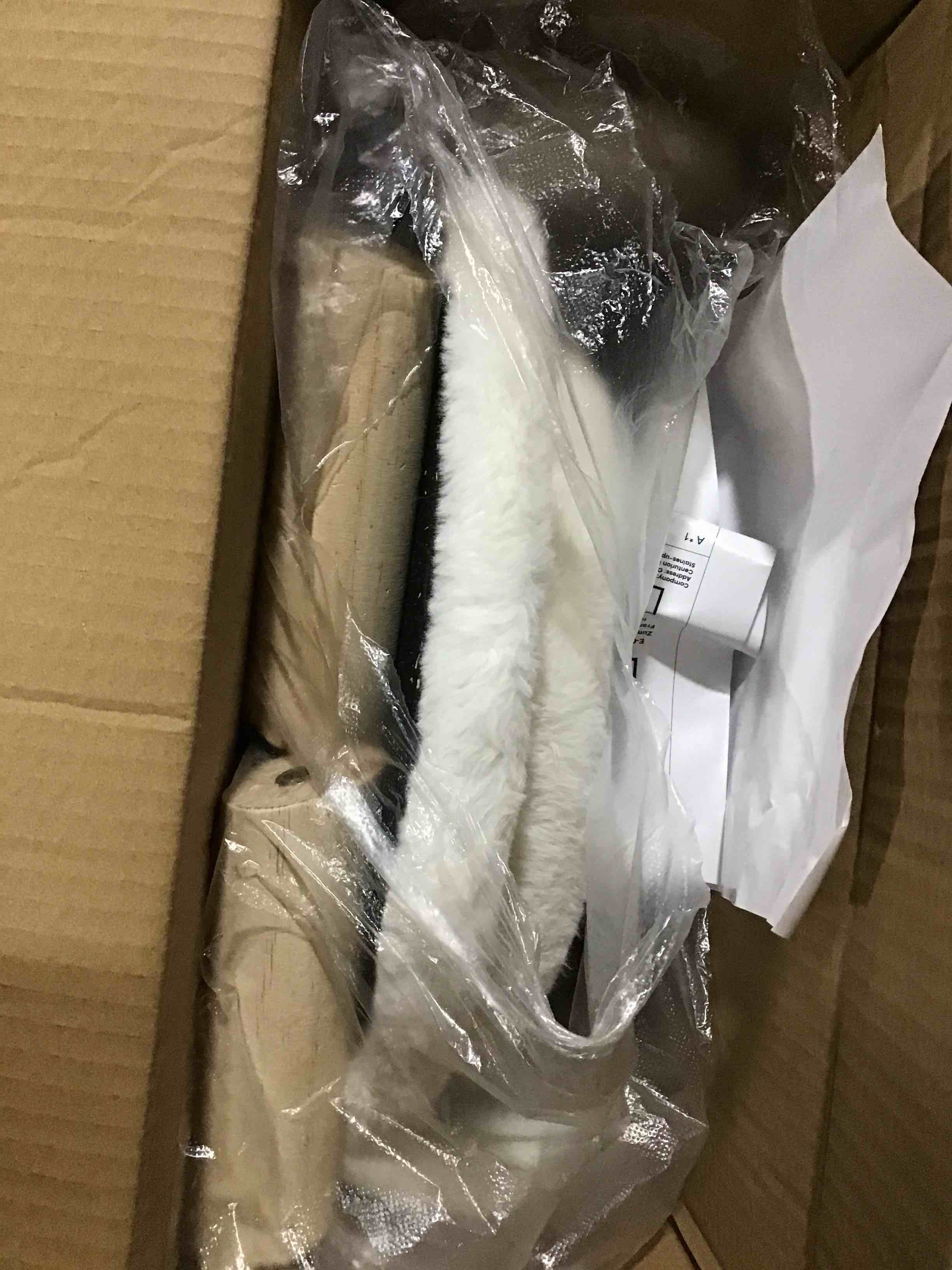 https://s3.amazonaws.com/lotting-images-prod/bidfta/RED6107289_1717008217318.jpeg