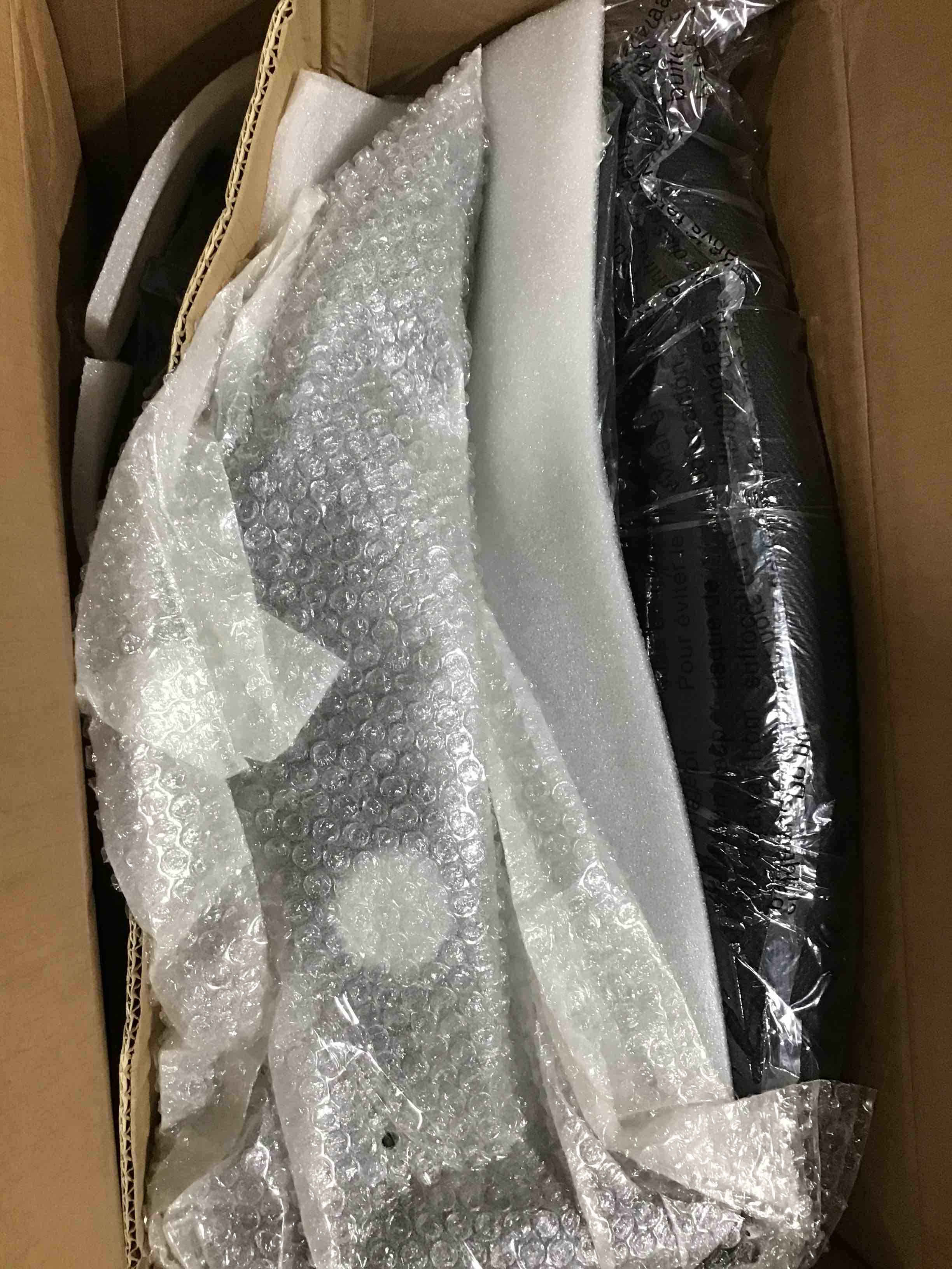 https://s3.amazonaws.com/lotting-images-prod/bidfta/RED6107485_1717099288597.jpeg