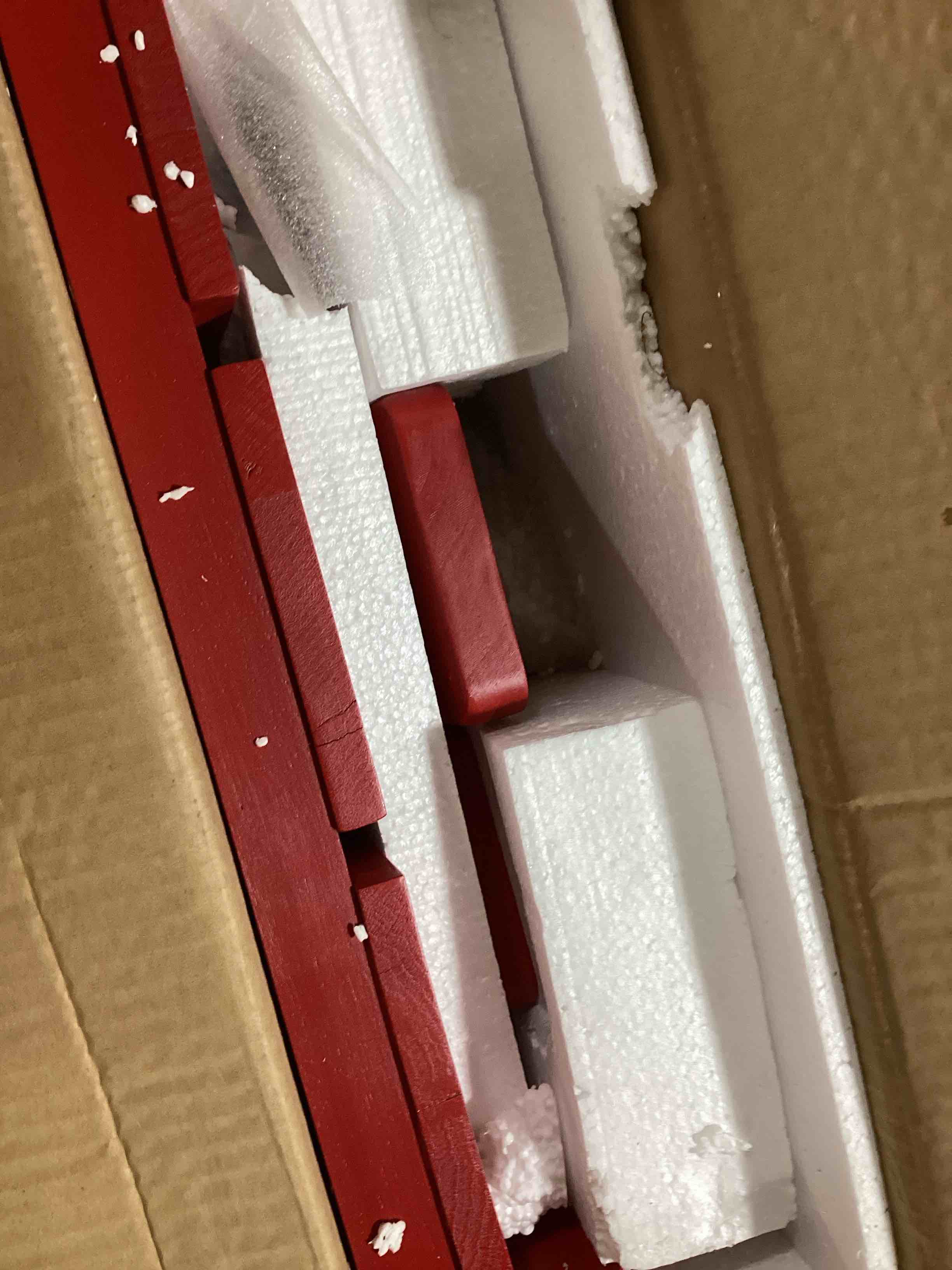 https://s3.amazonaws.com/lotting-images-prod/bidfta/RED6107992_1717676217004.jpeg