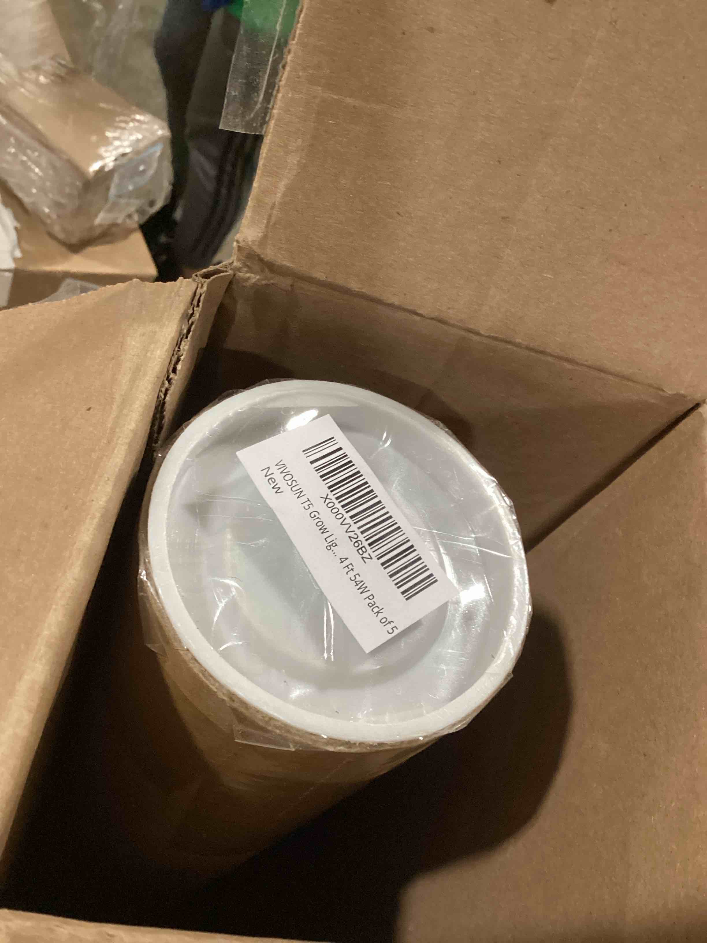 https://s3.amazonaws.com/lotting-images-prod/bidfta/RED6108541_1715685662371.jpeg