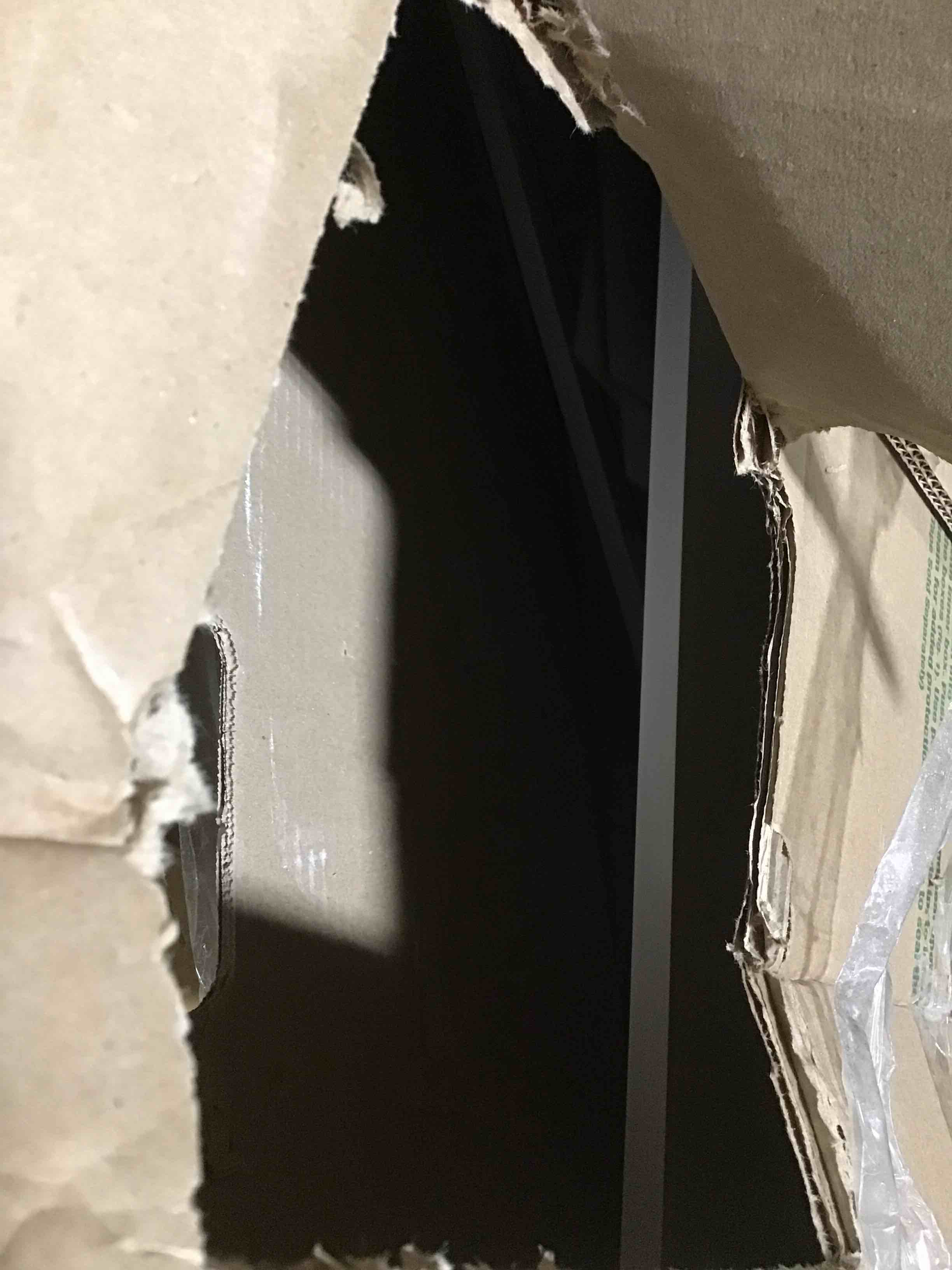 https://s3.amazonaws.com/lotting-images-prod/bidfta/RED6111237_1718368102193.jpeg