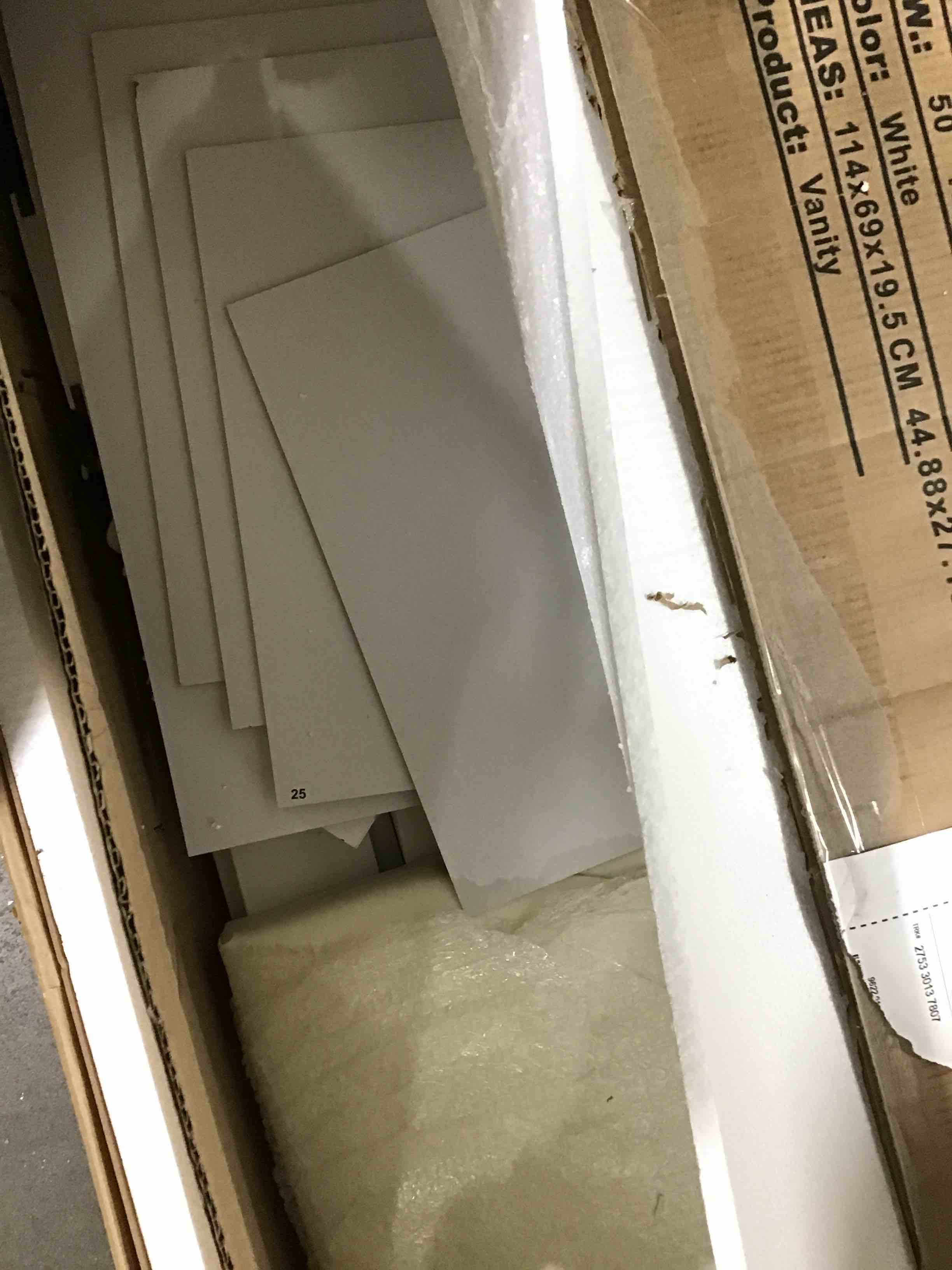https://s3.amazonaws.com/lotting-images-prod/bidfta/RED6111254_1718372352981.jpeg